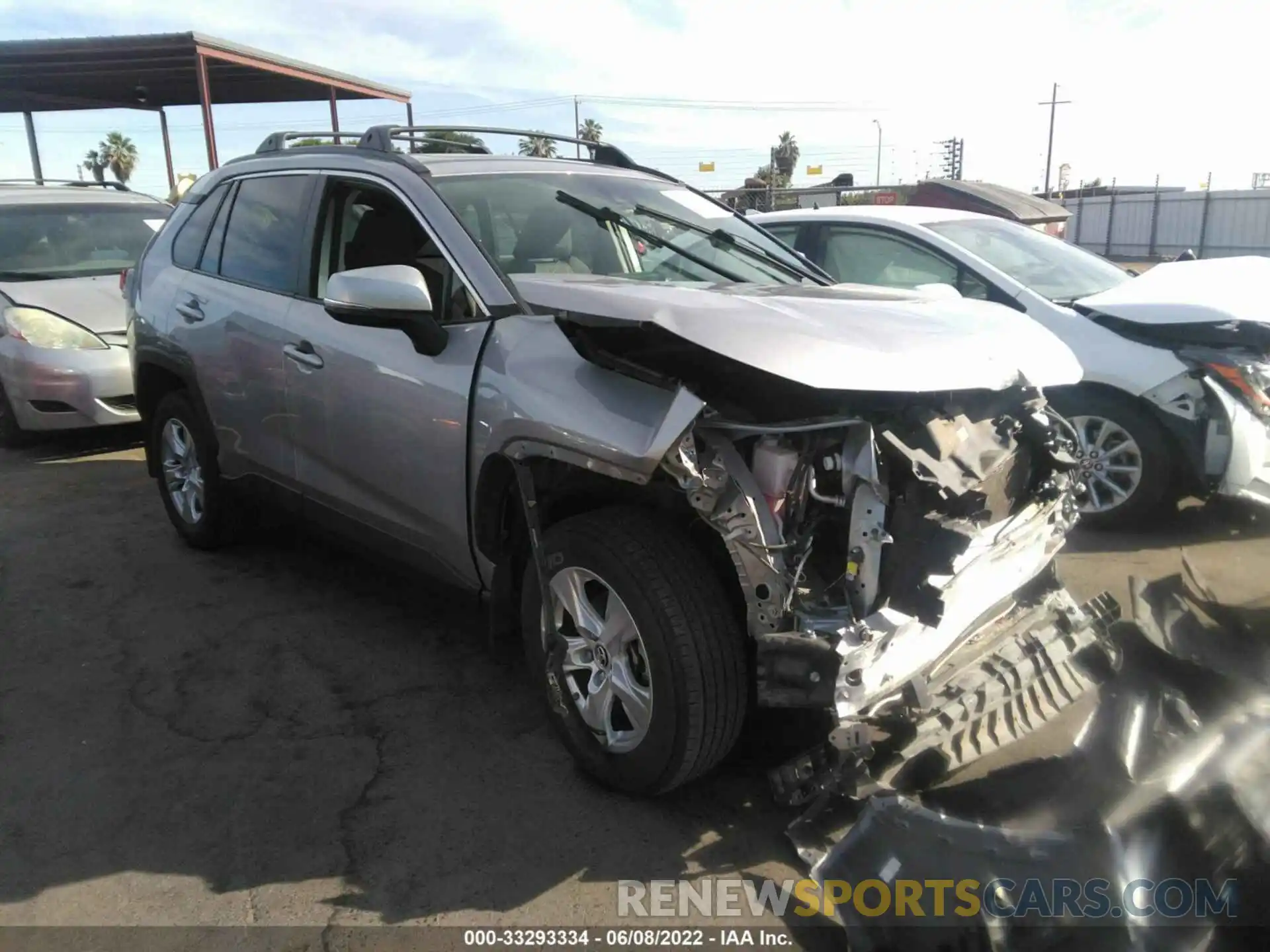 1 Photograph of a damaged car JTMP1RFV9KD004434 TOYOTA RAV4 2019