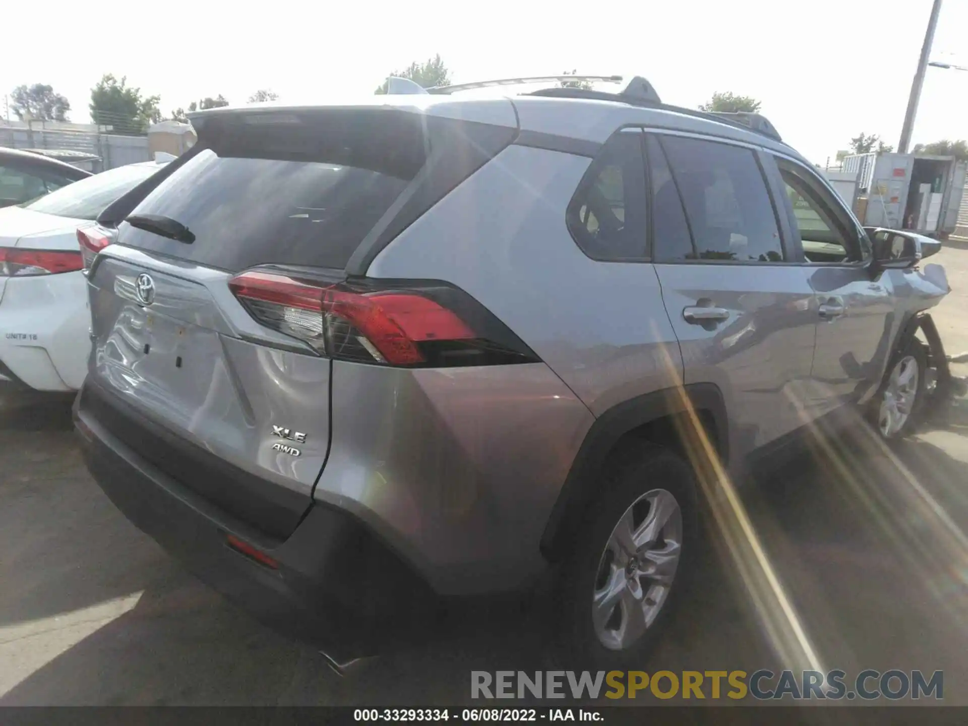 4 Photograph of a damaged car JTMP1RFV9KD004434 TOYOTA RAV4 2019