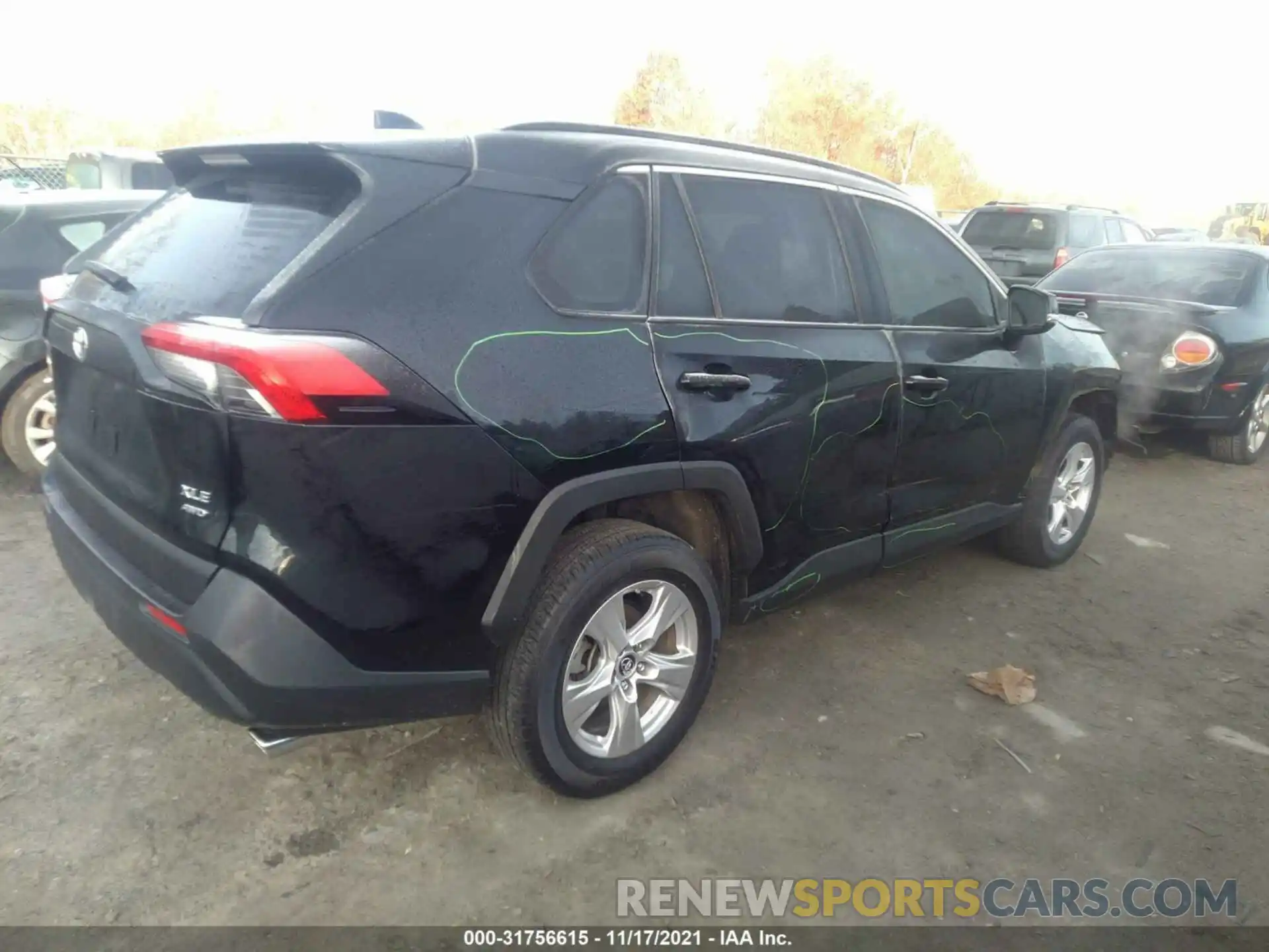 4 Фотография поврежденного автомобиля JTMP1RFV9KD011187 TOYOTA RAV4 2019