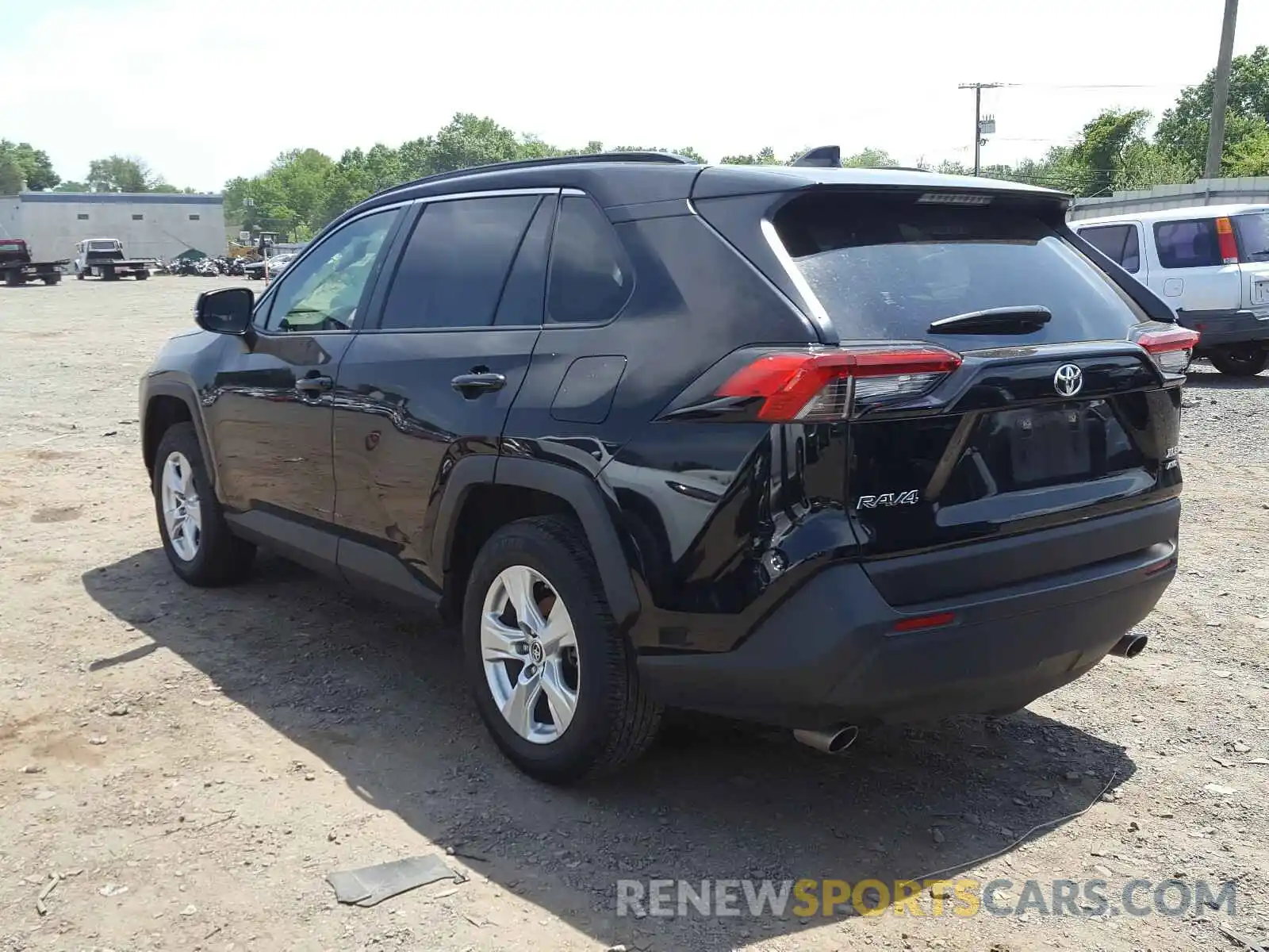 3 Photograph of a damaged car JTMP1RFV9KD018351 TOYOTA RAV4 2019