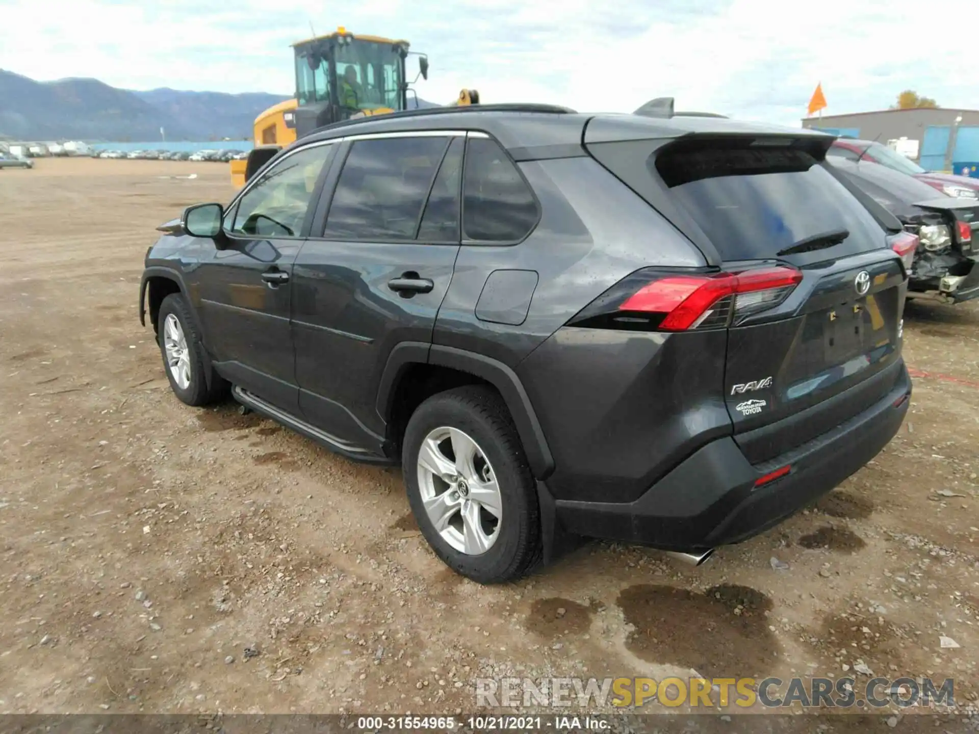 3 Photograph of a damaged car JTMP1RFV9KD019225 TOYOTA RAV4 2019