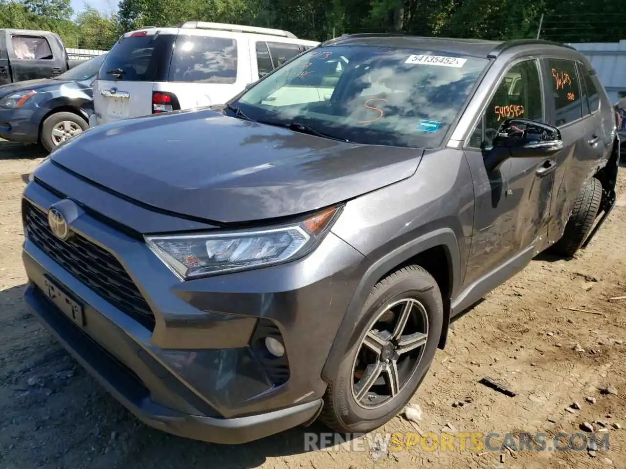 2 Photograph of a damaged car JTMP1RFV9KD020133 TOYOTA RAV4 2019