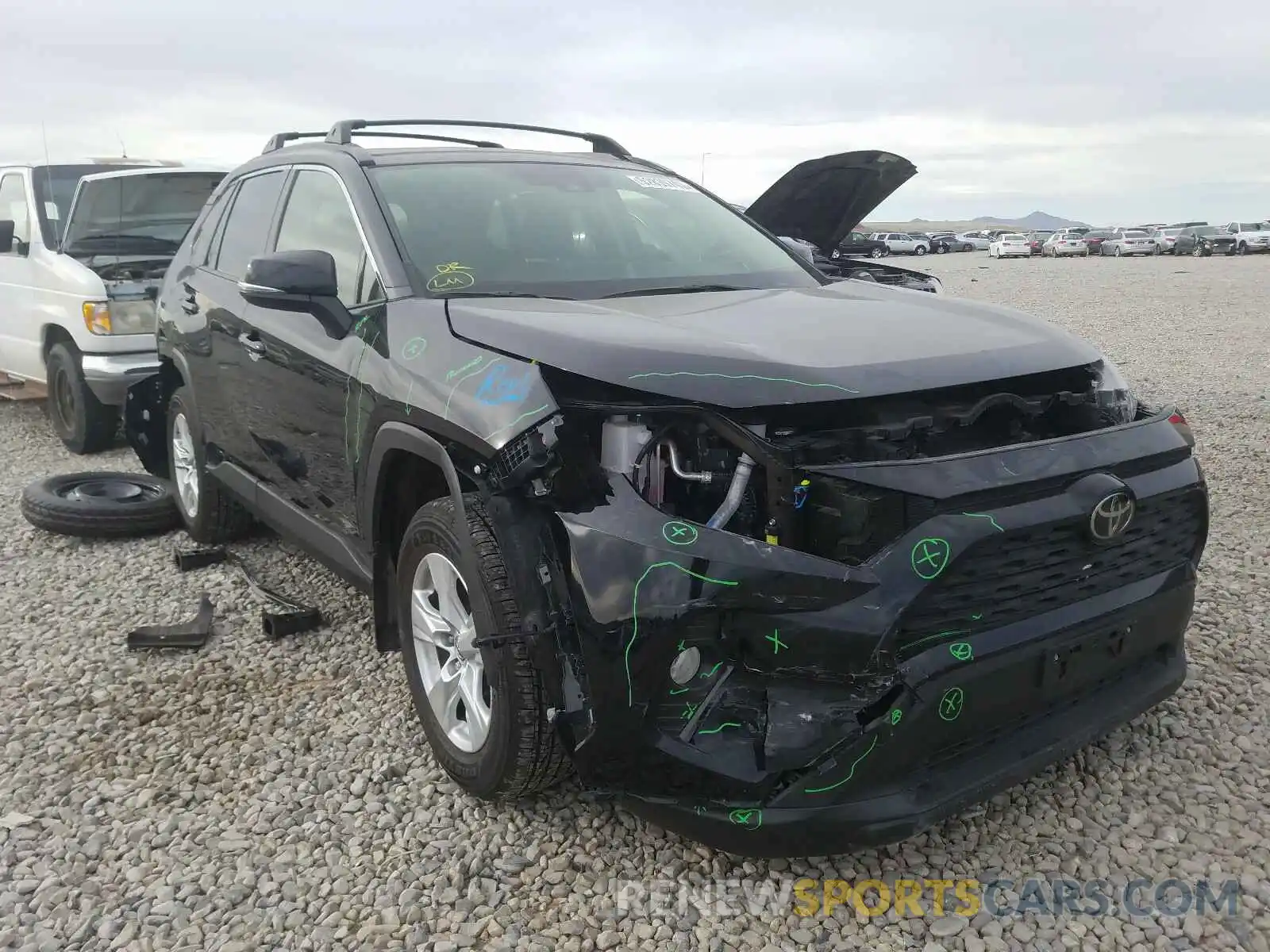 1 Photograph of a damaged car JTMP1RFV9KD028345 TOYOTA RAV4 2019