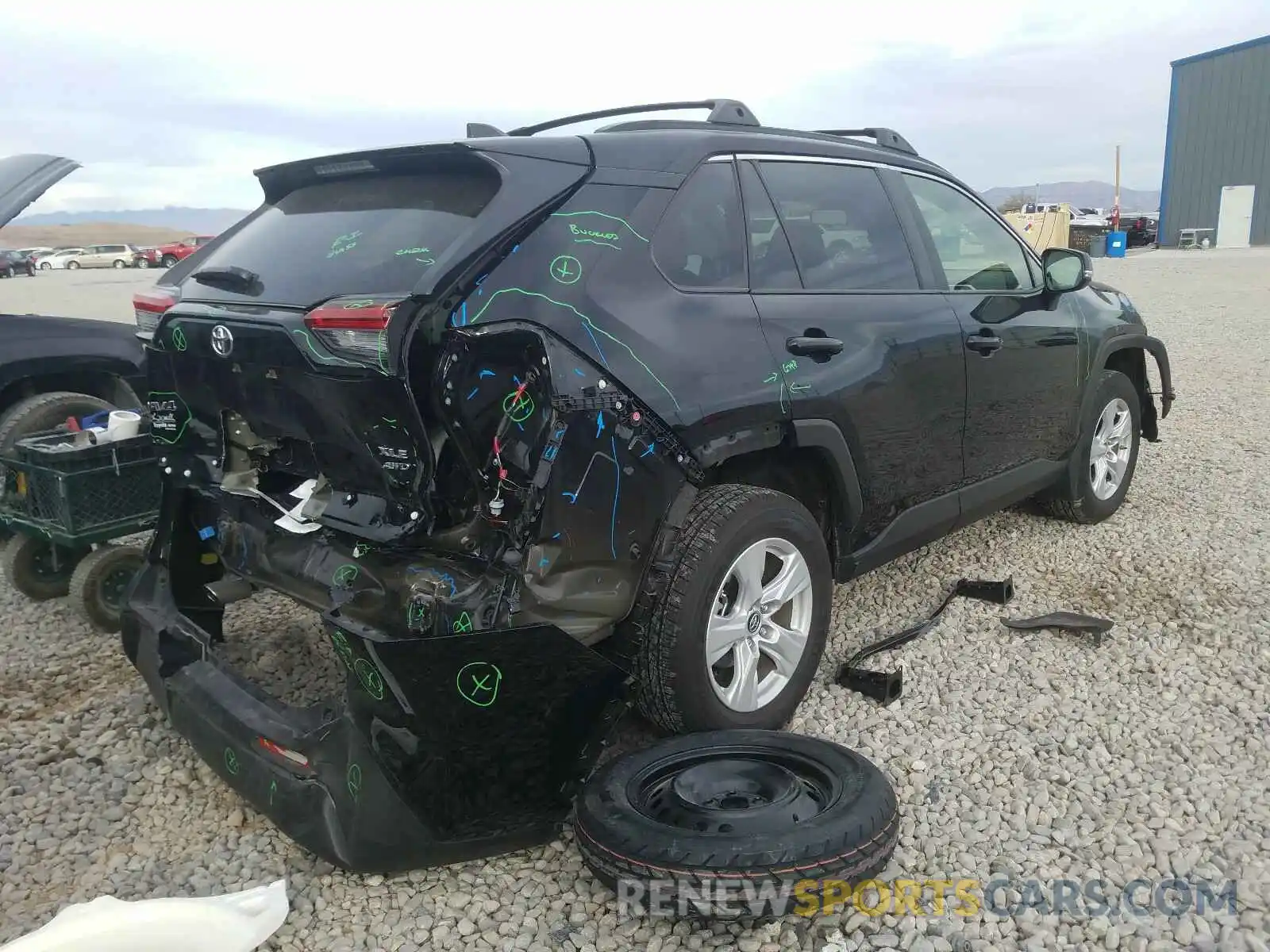 4 Photograph of a damaged car JTMP1RFV9KD028345 TOYOTA RAV4 2019