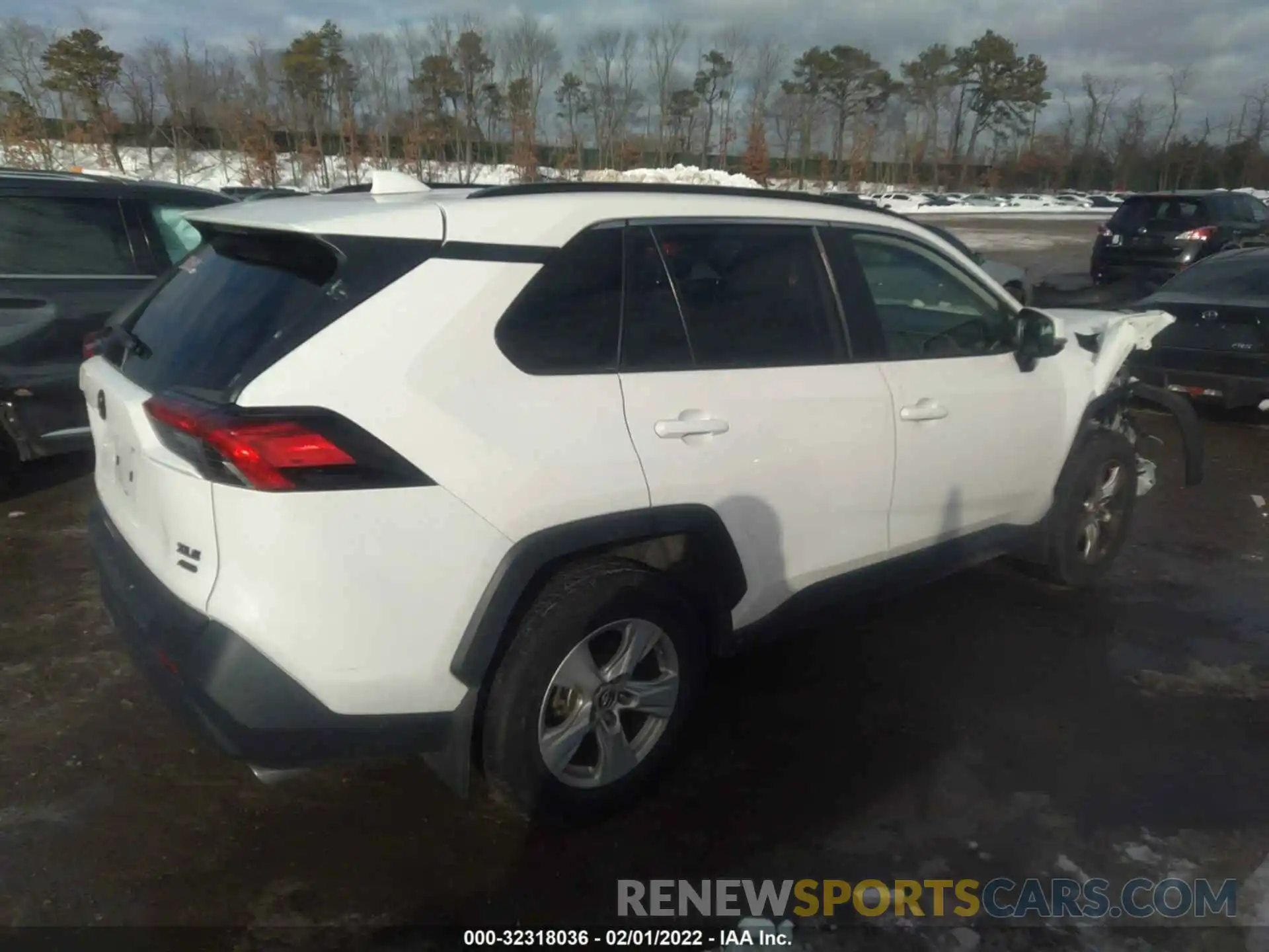 4 Photograph of a damaged car JTMP1RFV9KD031987 TOYOTA RAV4 2019