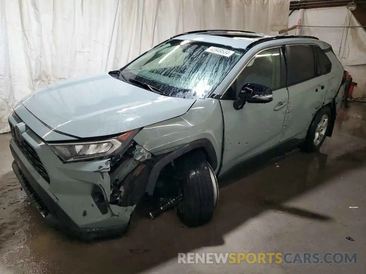 1 Photograph of a damaged car JTMP1RFV9KD032296 TOYOTA RAV4 2019