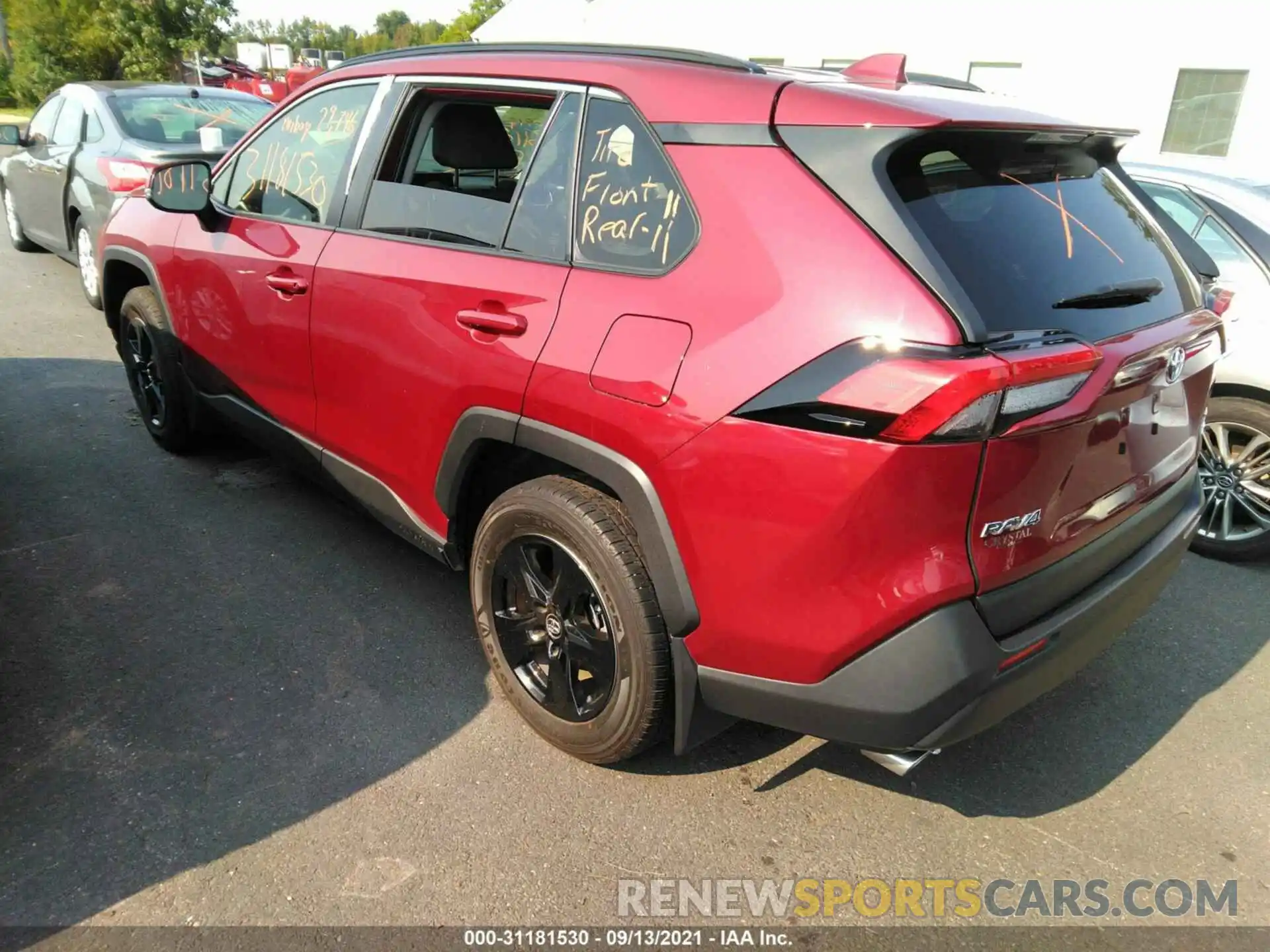 3 Photograph of a damaged car JTMP1RFV9KD033495 TOYOTA RAV4 2019