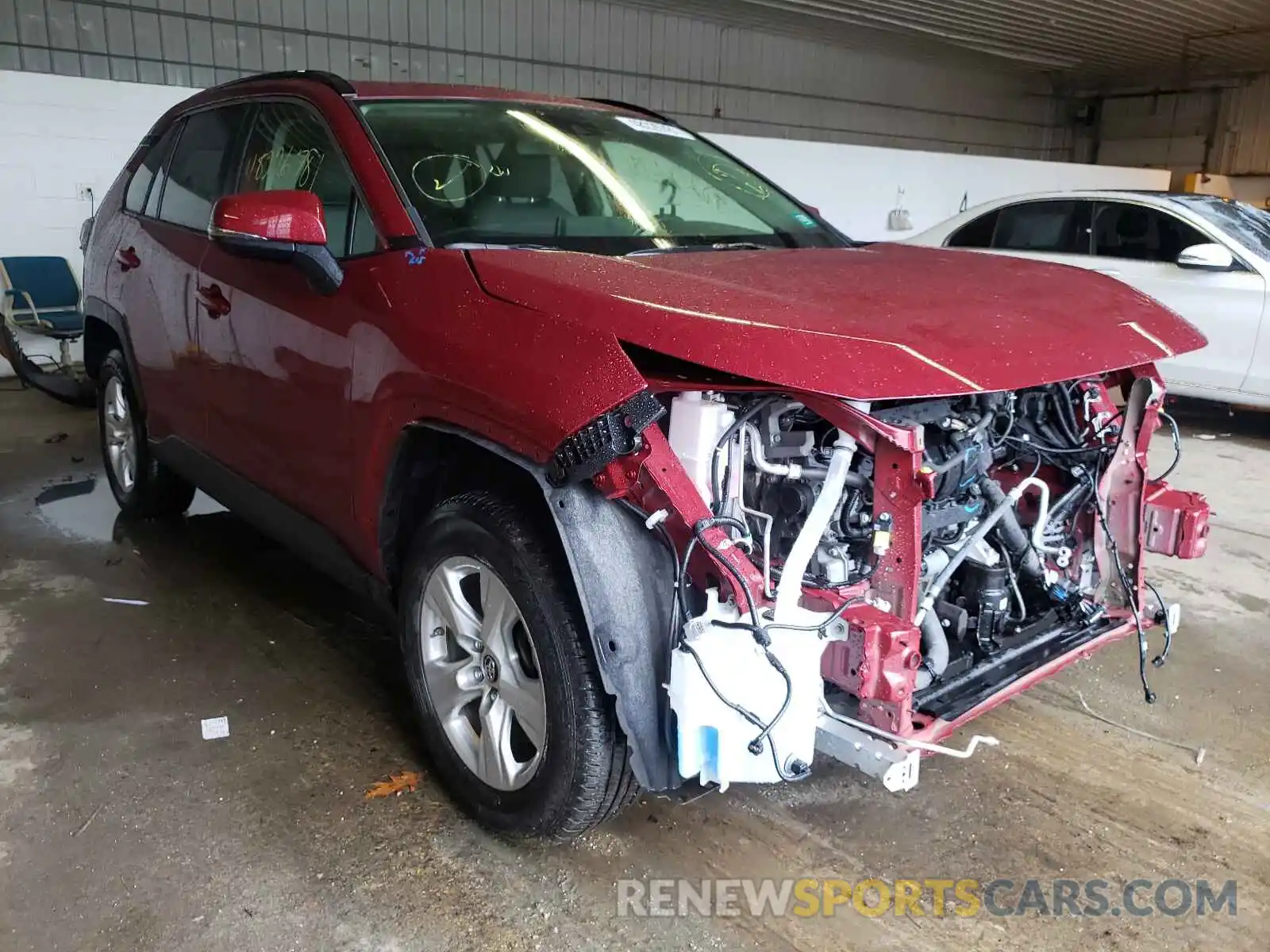 1 Photograph of a damaged car JTMP1RFV9KD035960 TOYOTA RAV4 2019