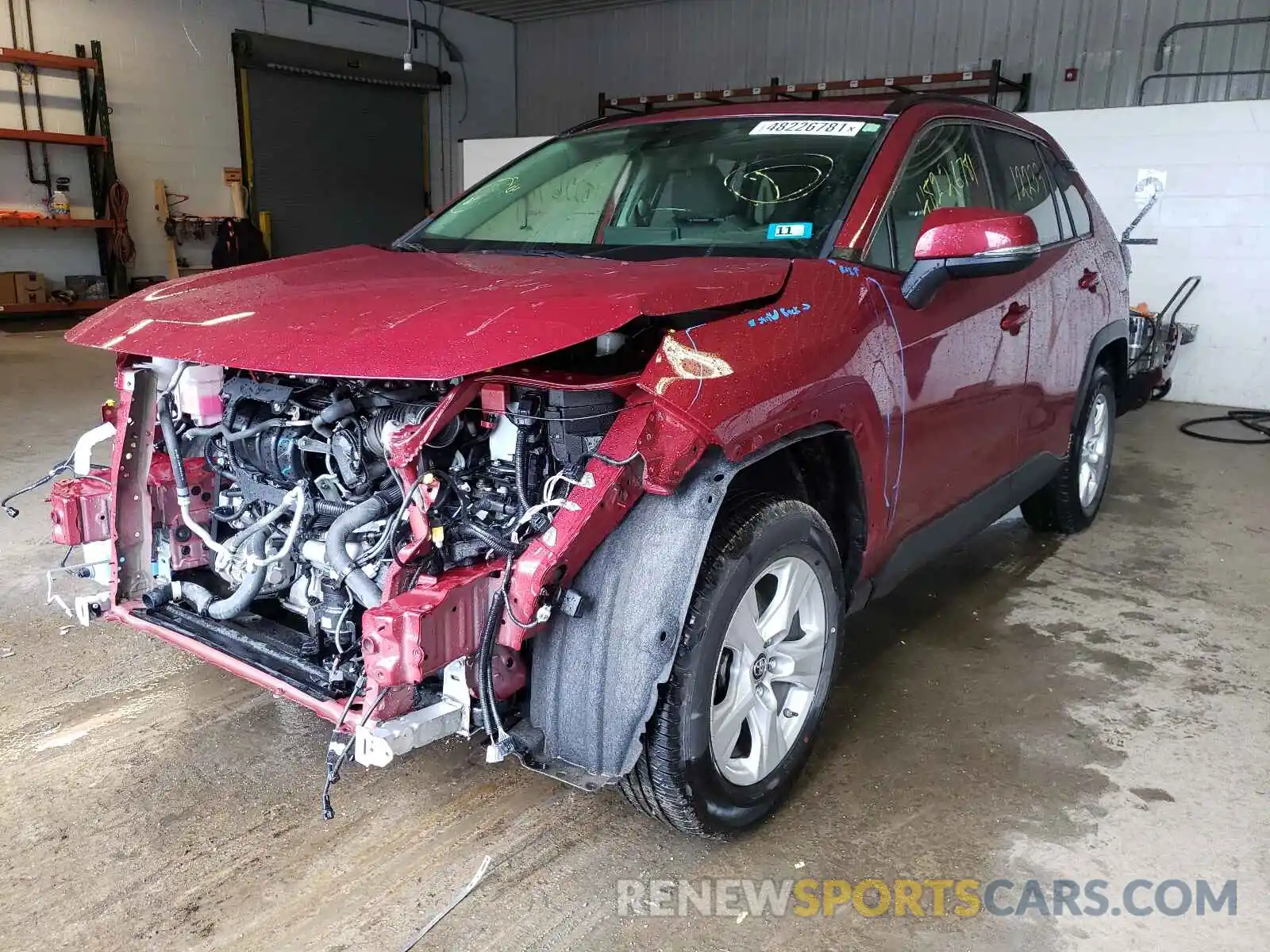 2 Photograph of a damaged car JTMP1RFV9KD035960 TOYOTA RAV4 2019