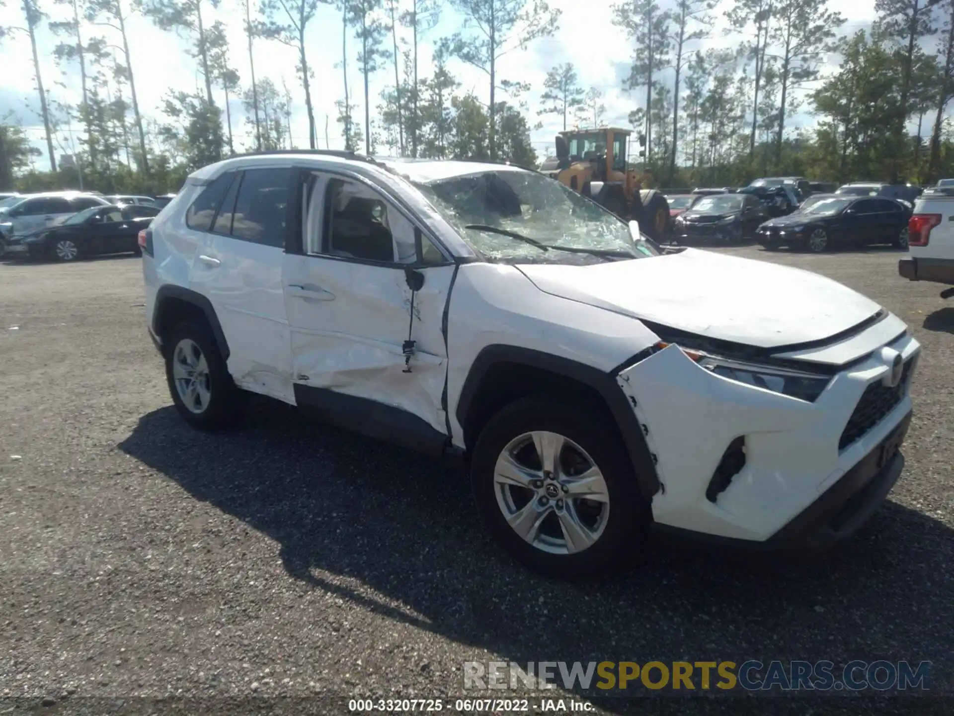 6 Photograph of a damaged car JTMP1RFV9KD036204 TOYOTA RAV4 2019