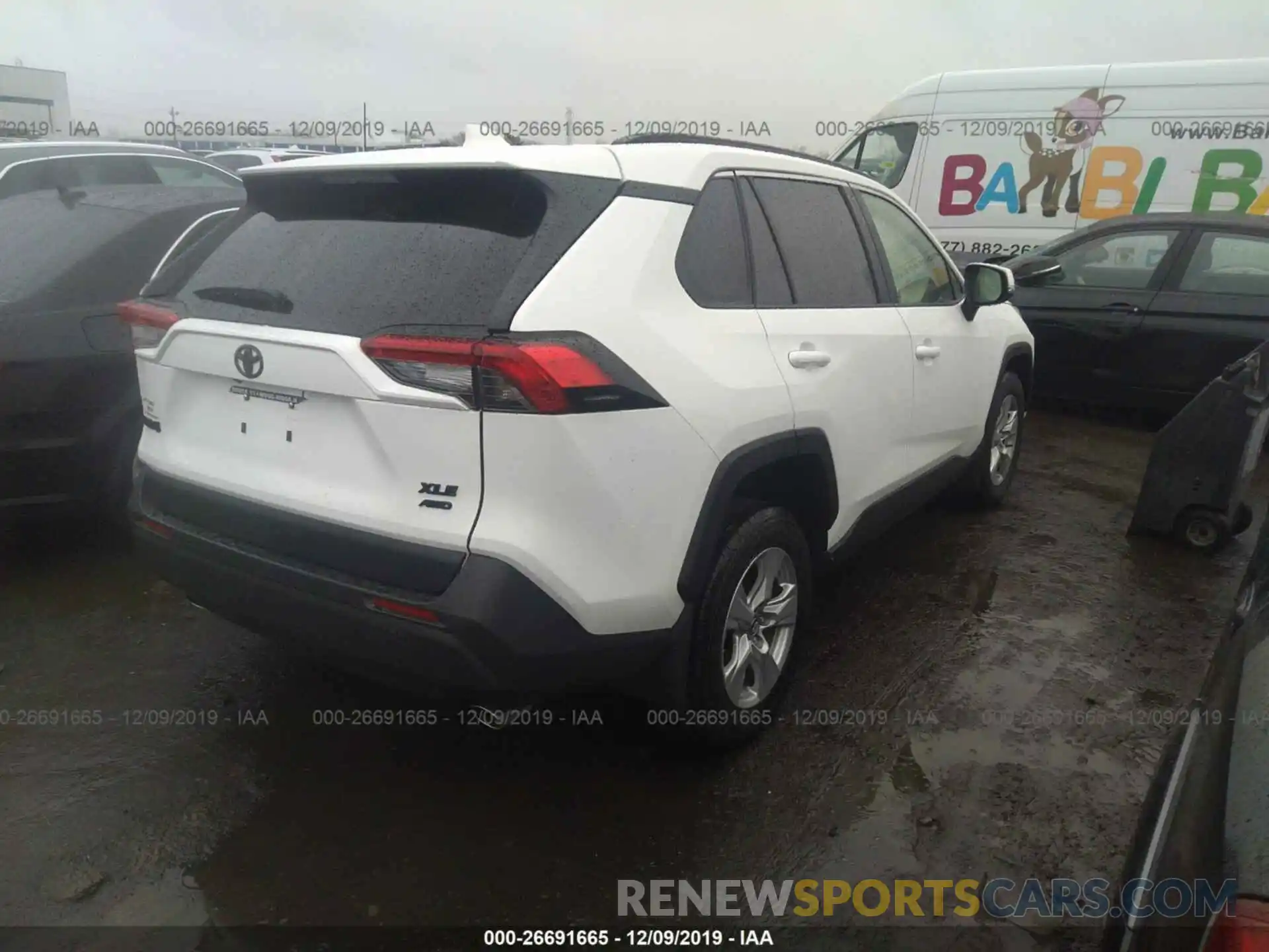 4 Фотография поврежденного автомобиля JTMP1RFV9KD038082 TOYOTA RAV4 2019