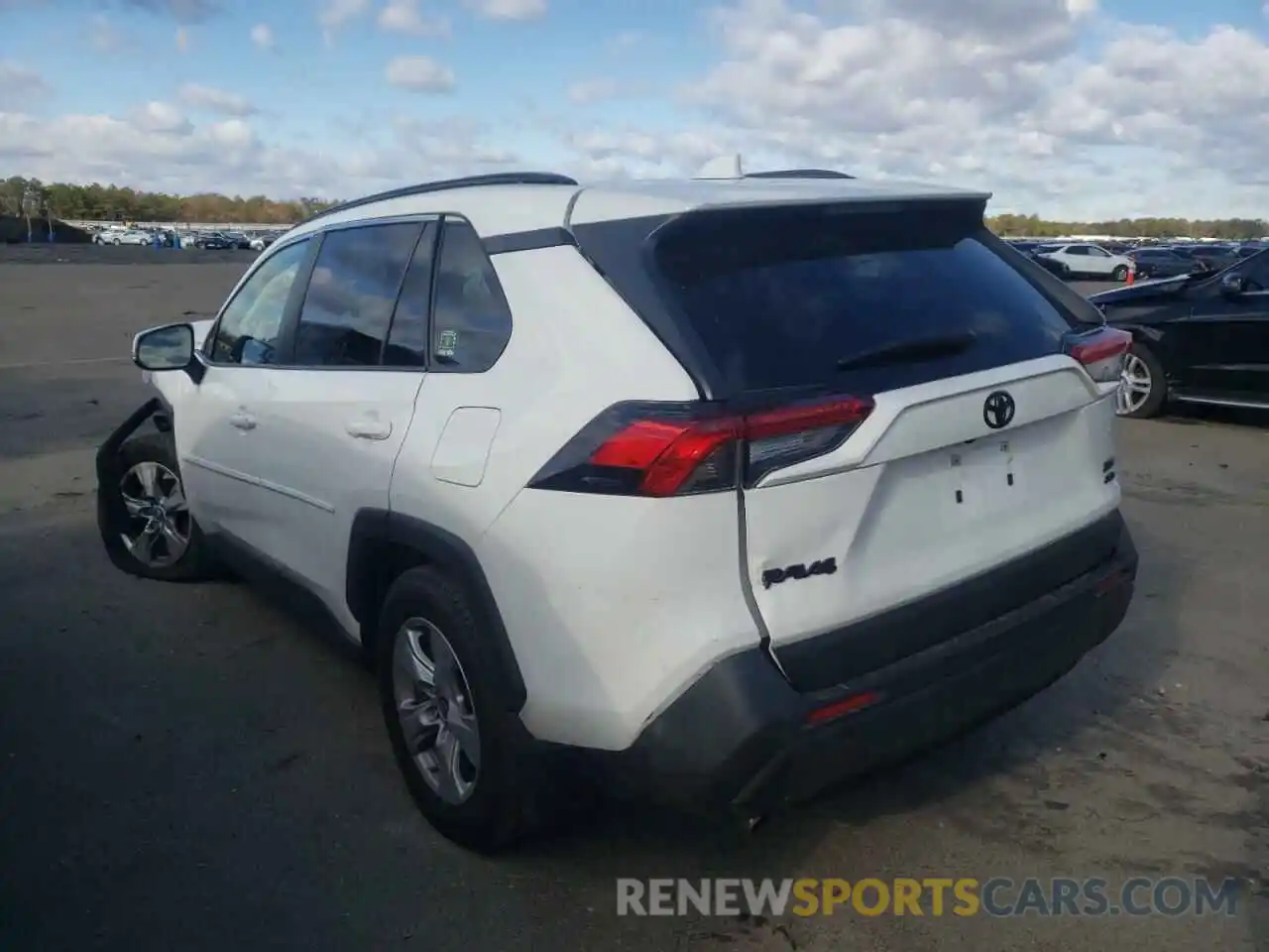 3 Photograph of a damaged car JTMP1RFV9KD042147 TOYOTA RAV4 2019