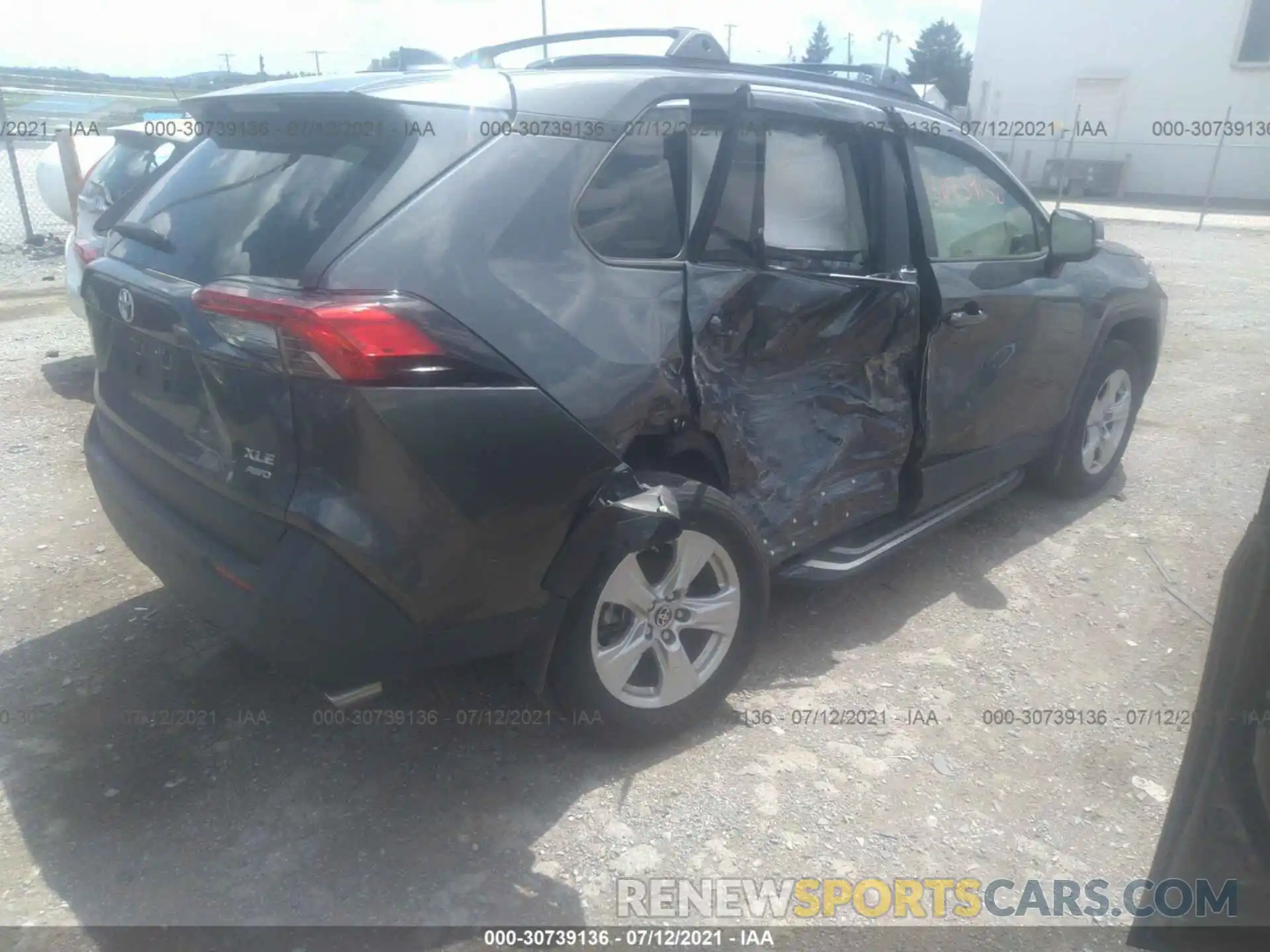 4 Photograph of a damaged car JTMP1RFV9KD044822 TOYOTA RAV4 2019