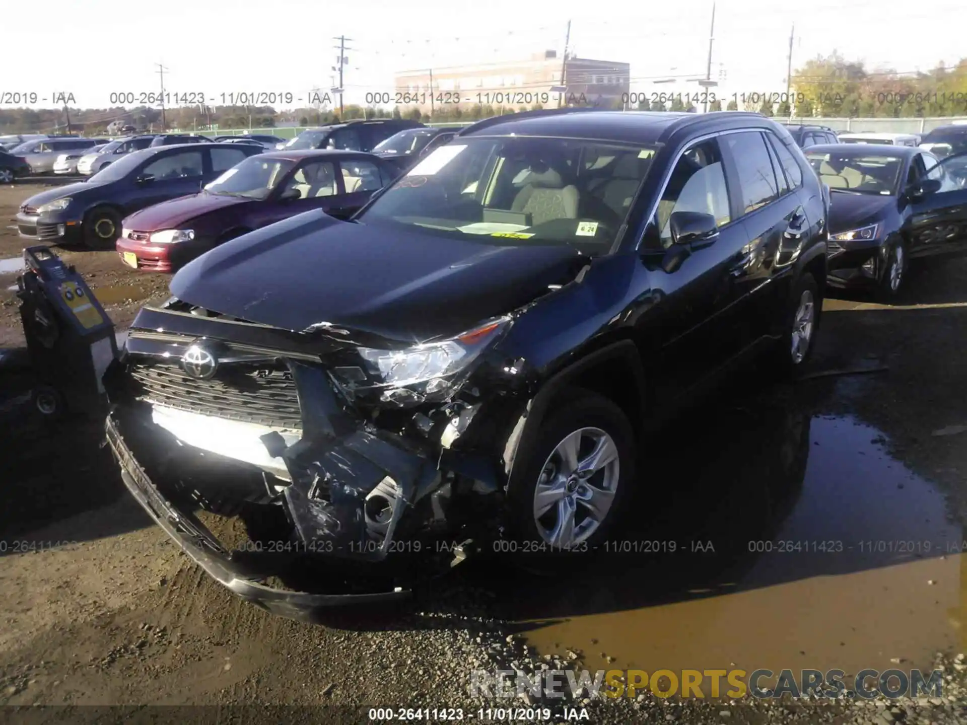 2 Photograph of a damaged car JTMP1RFV9KD506411 TOYOTA RAV4 2019