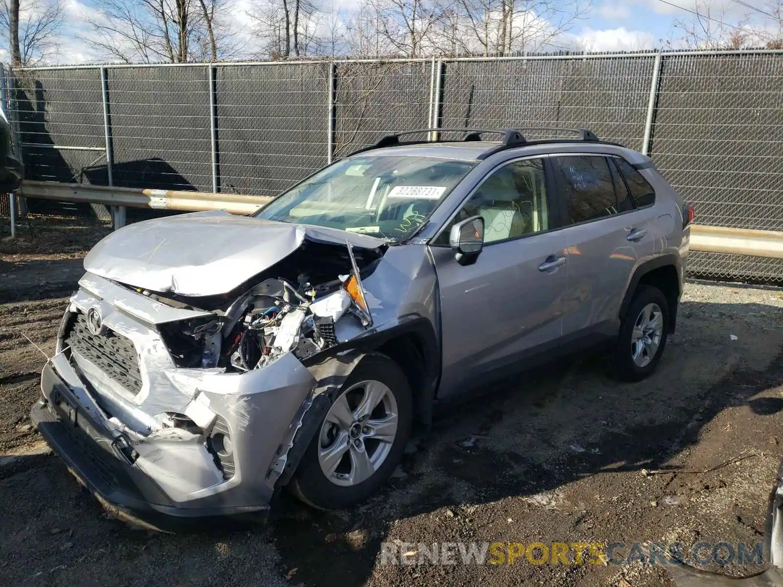 2 Photograph of a damaged car JTMP1RFV9KD506635 TOYOTA RAV4 2019