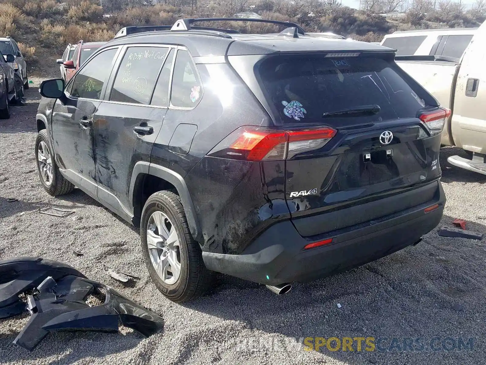 3 Photograph of a damaged car JTMP1RFV9KD508272 TOYOTA RAV4 2019