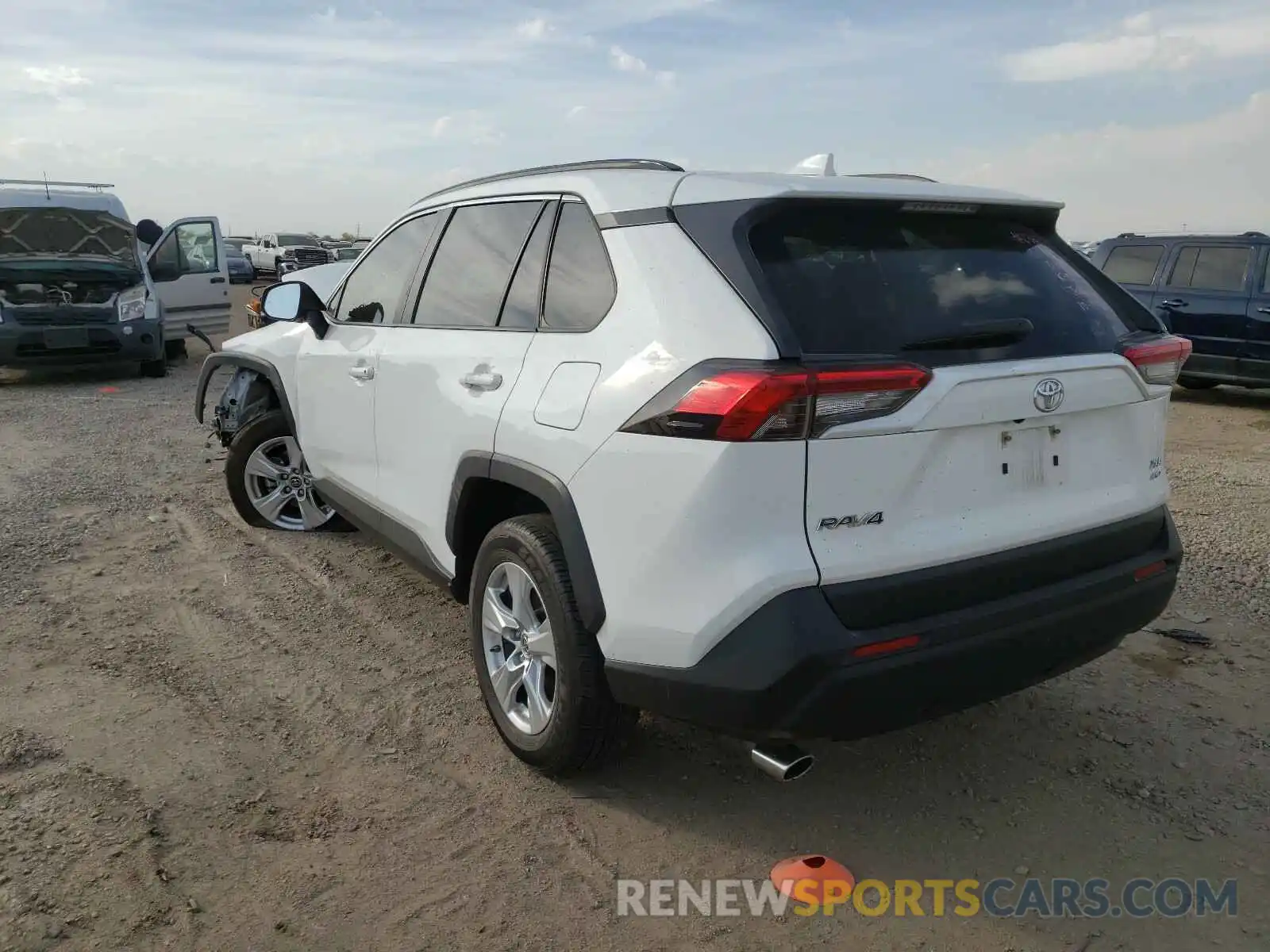 3 Photograph of a damaged car JTMP1RFV9KD513102 TOYOTA RAV4 2019