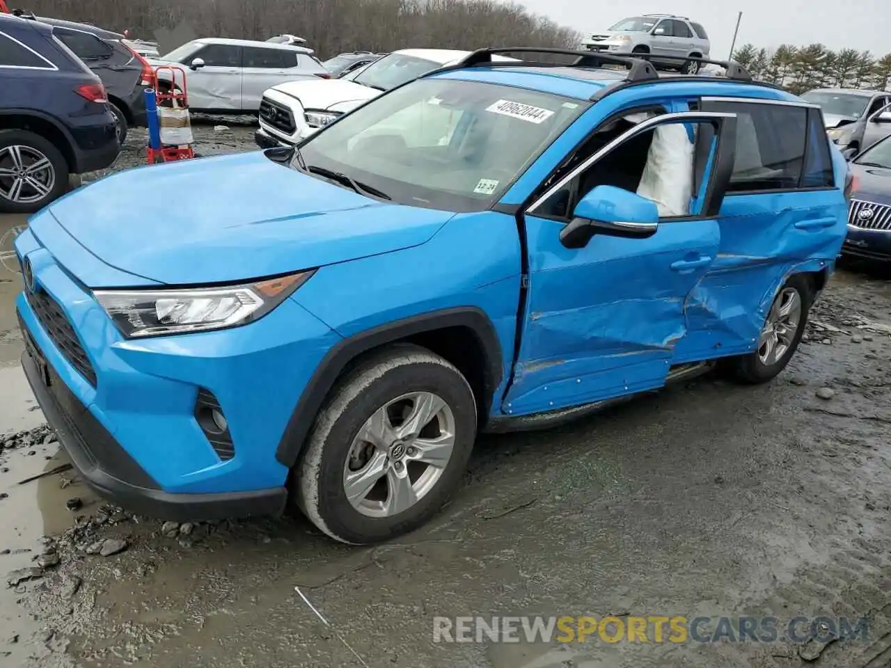 1 Photograph of a damaged car JTMP1RFV9KD513312 TOYOTA RAV4 2019