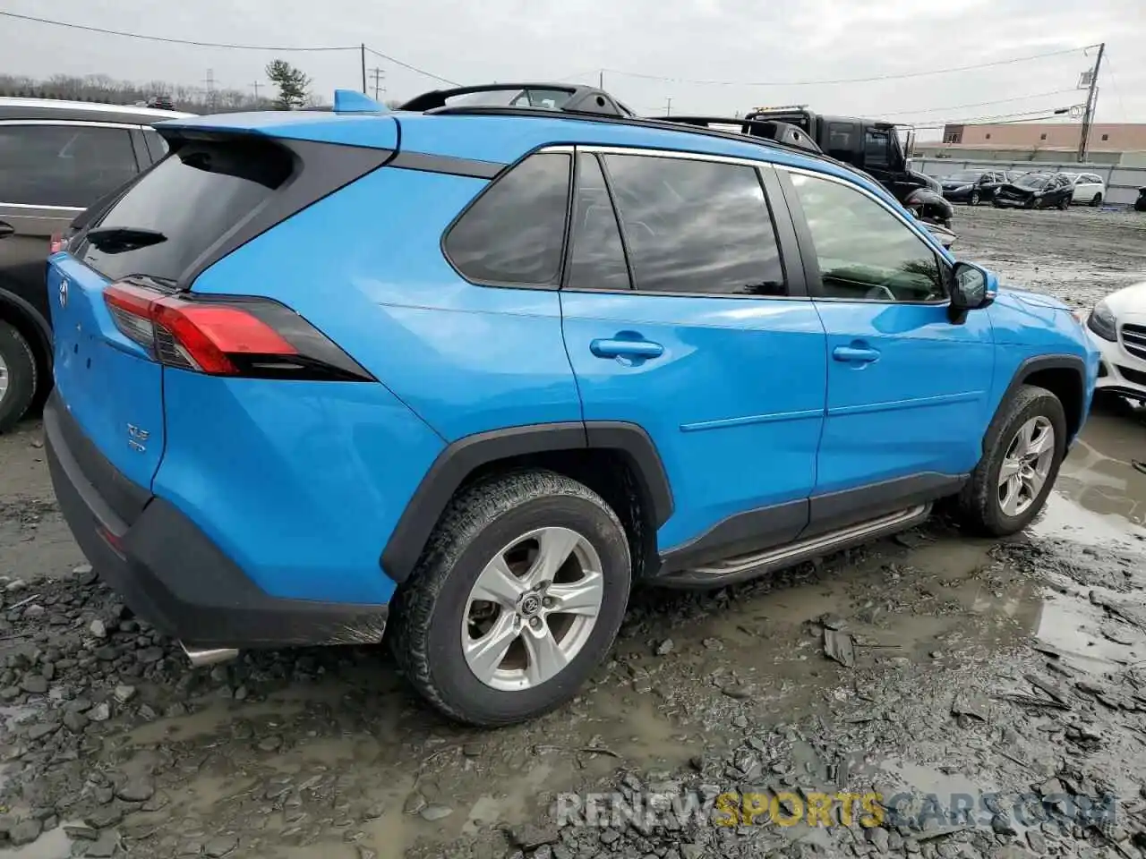 3 Фотография поврежденного автомобиля JTMP1RFV9KD513312 TOYOTA RAV4 2019