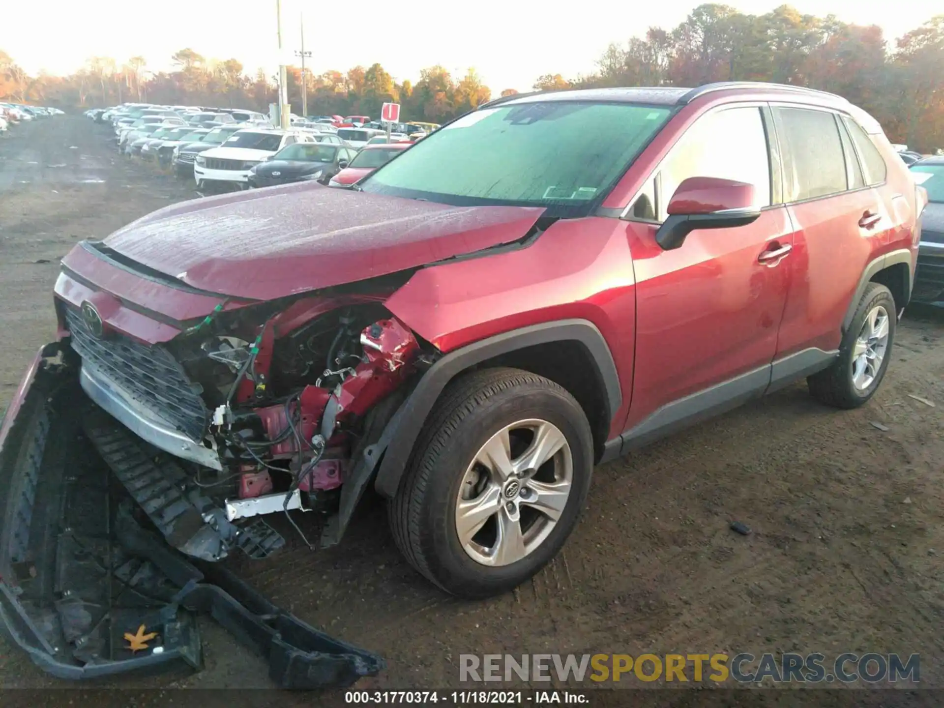 2 Photograph of a damaged car JTMP1RFV9KJ007626 TOYOTA RAV4 2019