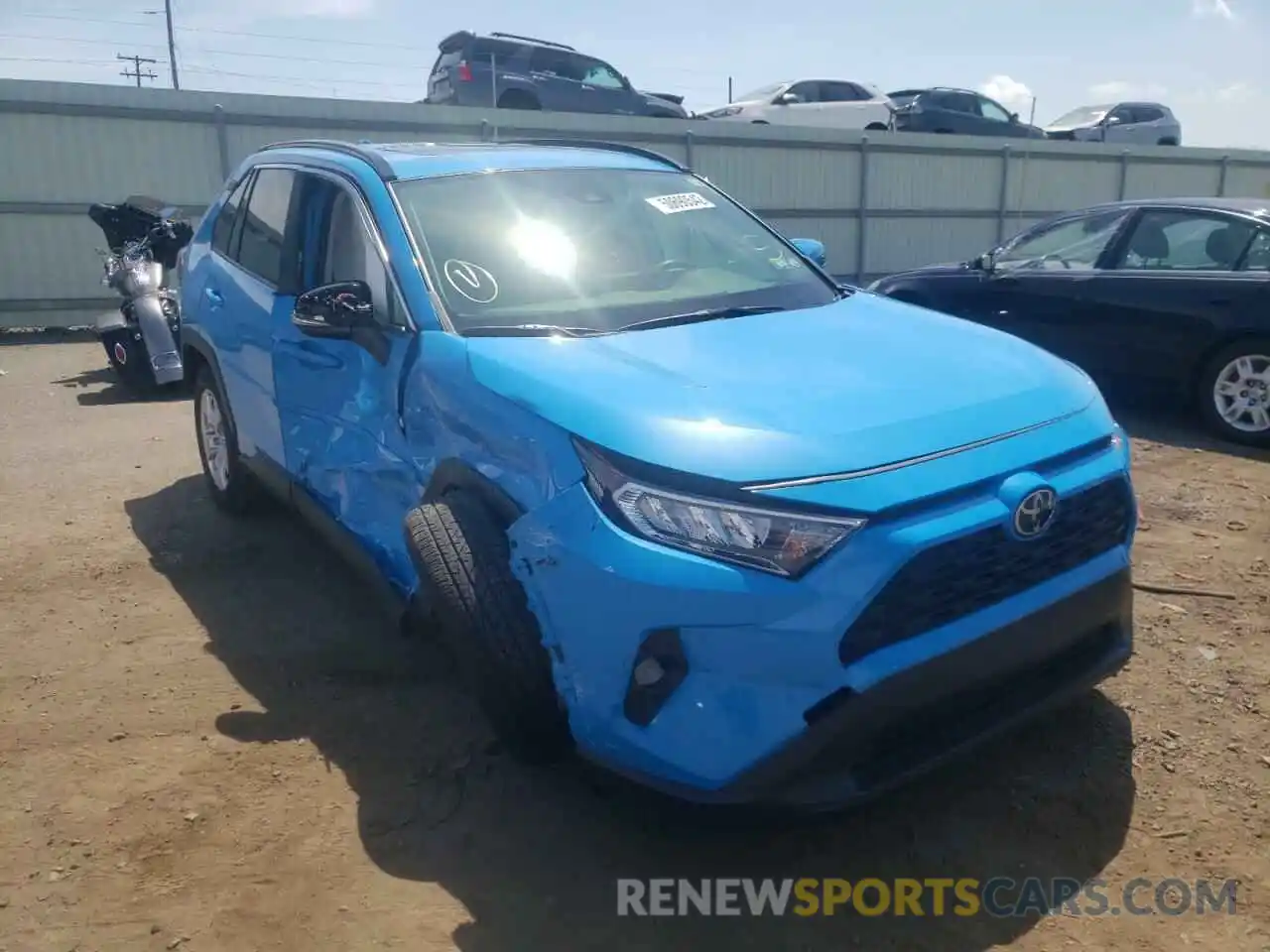 1 Photograph of a damaged car JTMP1RFV9KJ014351 TOYOTA RAV4 2019