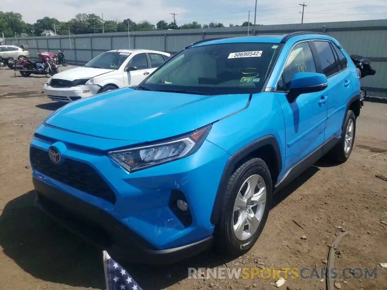 2 Photograph of a damaged car JTMP1RFV9KJ014351 TOYOTA RAV4 2019