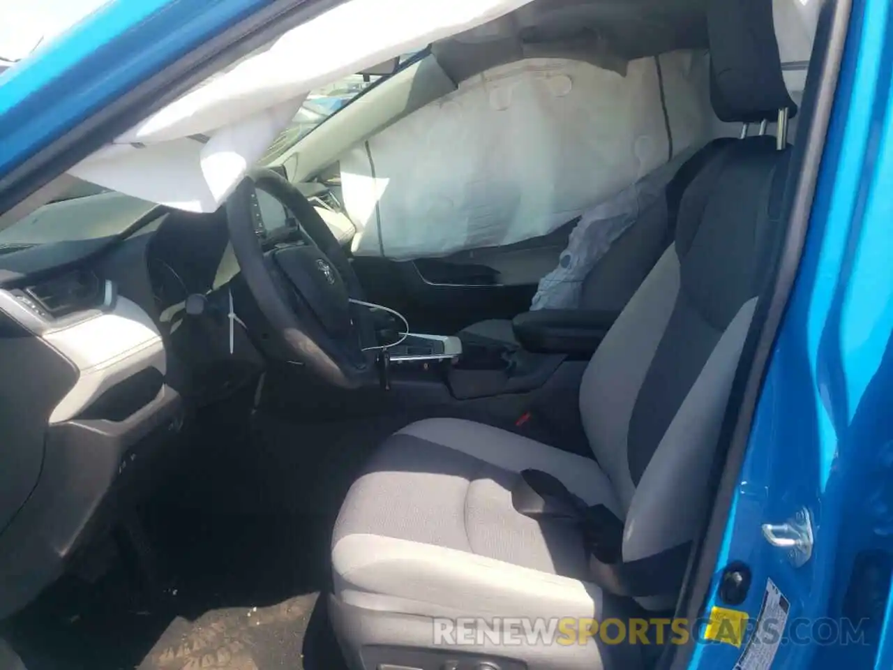 5 Photograph of a damaged car JTMP1RFV9KJ014351 TOYOTA RAV4 2019