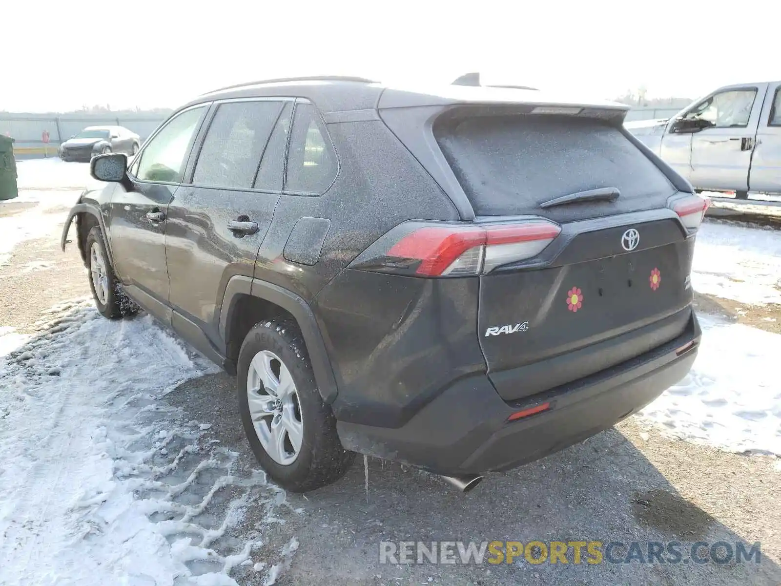 3 Photograph of a damaged car JTMP1RFVXKD003258 TOYOTA RAV4 2019