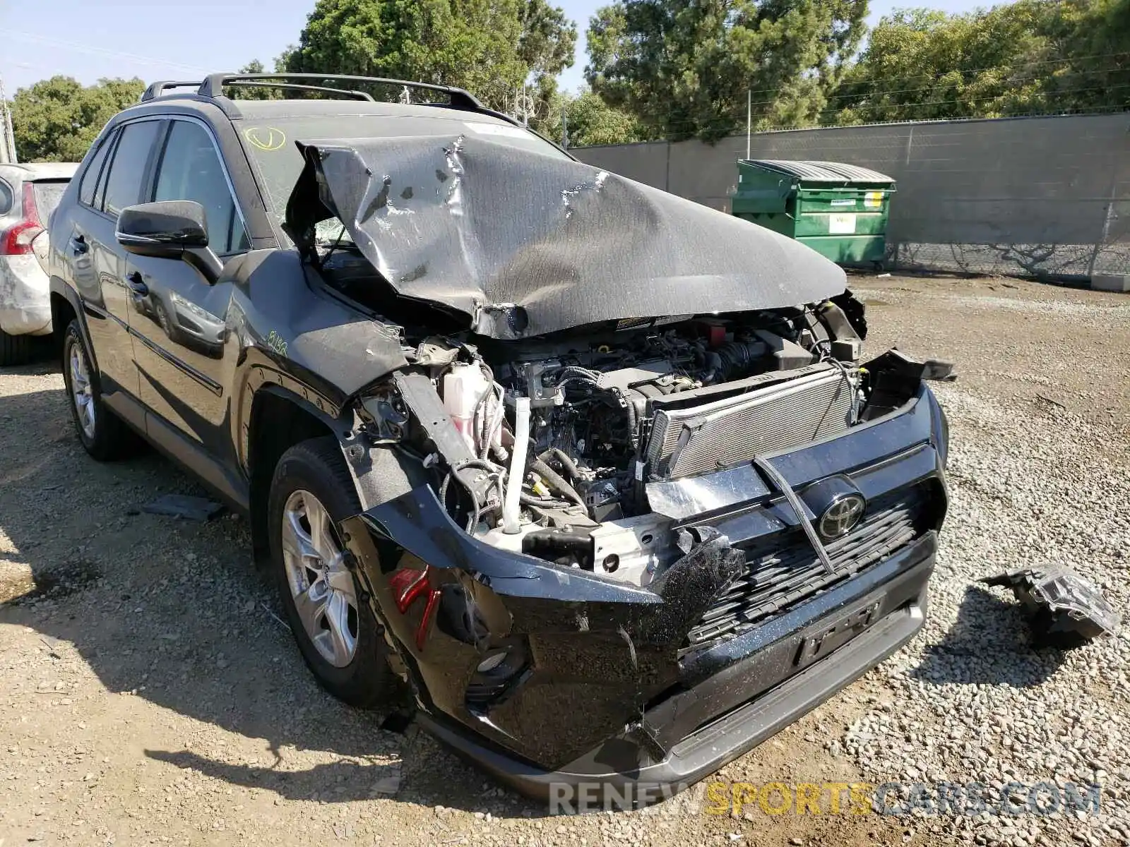 1 Photograph of a damaged car JTMP1RFVXKD008122 TOYOTA RAV4 2019