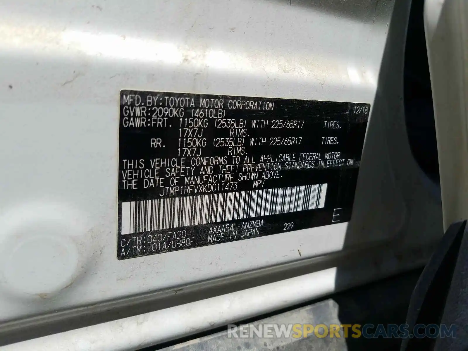 10 Photograph of a damaged car JTMP1RFVXKD011473 TOYOTA RAV4 2019