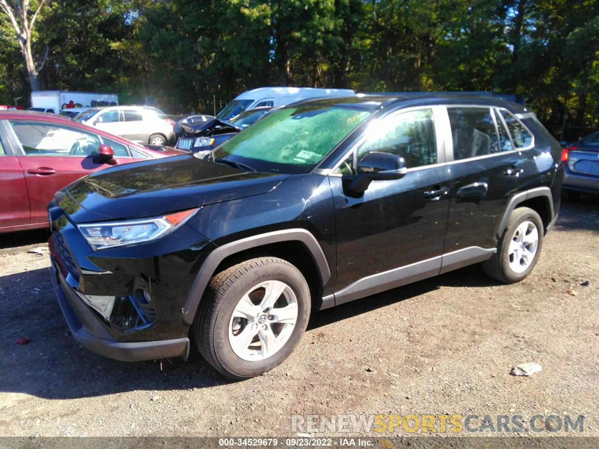 2 Photograph of a damaged car JTMP1RFVXKD016284 TOYOTA RAV4 2019