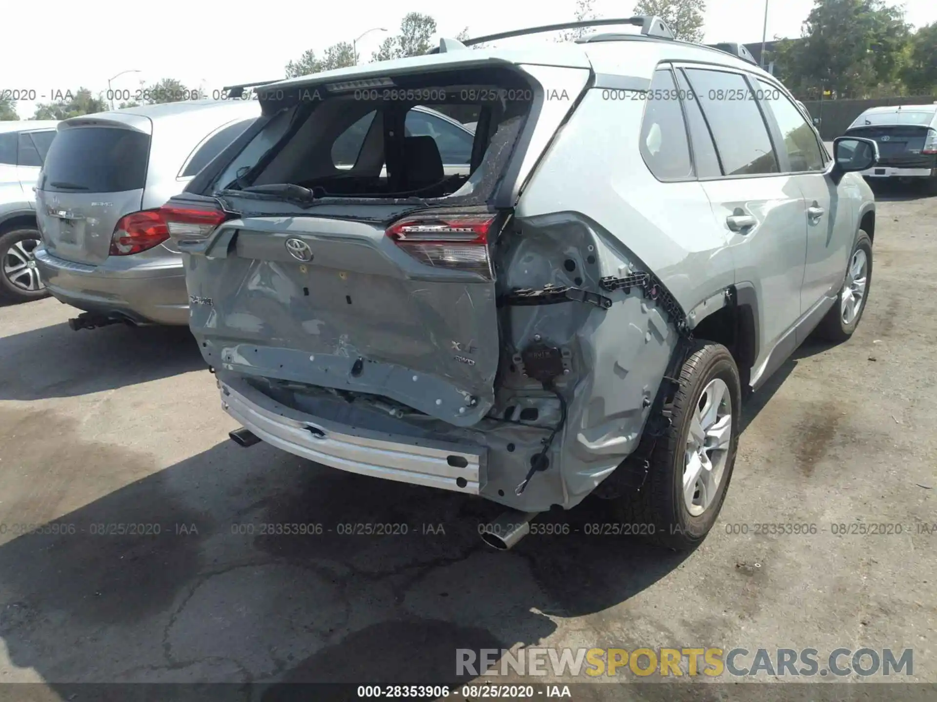 6 Фотография поврежденного автомобиля JTMP1RFVXKD016706 TOYOTA RAV4 2019