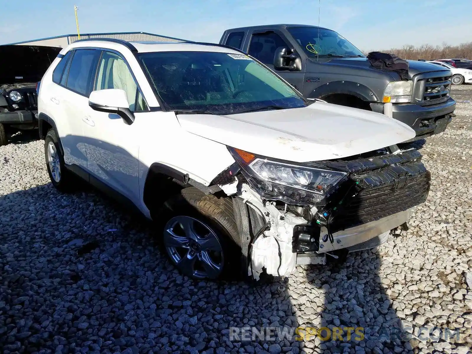 1 Photograph of a damaged car JTMP1RFVXKD036941 TOYOTA RAV4 2019