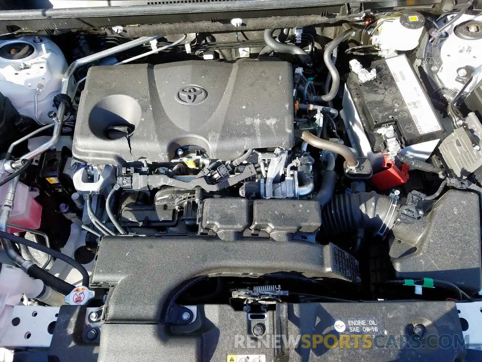 7 Фотография поврежденного автомобиля JTMP1RFVXKD036941 TOYOTA RAV4 2019