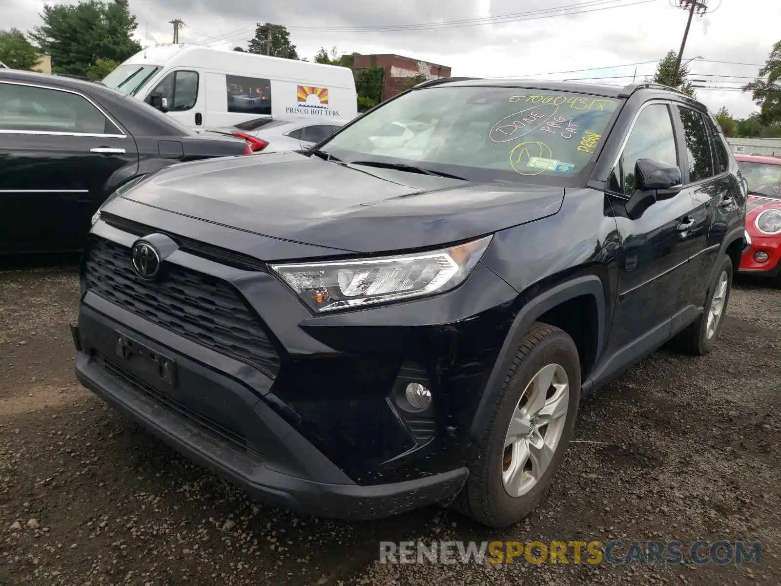 2 Photograph of a damaged car JTMP1RFVXKD037684 TOYOTA RAV4 2019