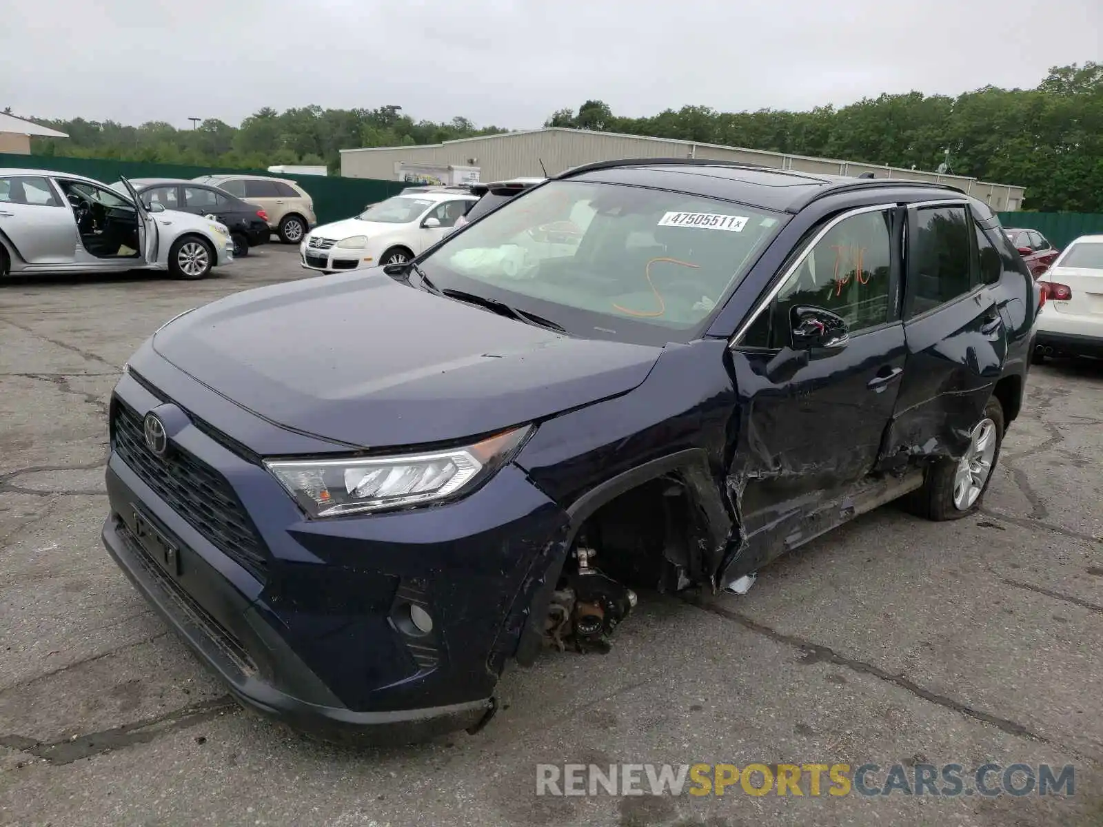 2 Photograph of a damaged car JTMP1RFVXKD040178 TOYOTA RAV4 2019