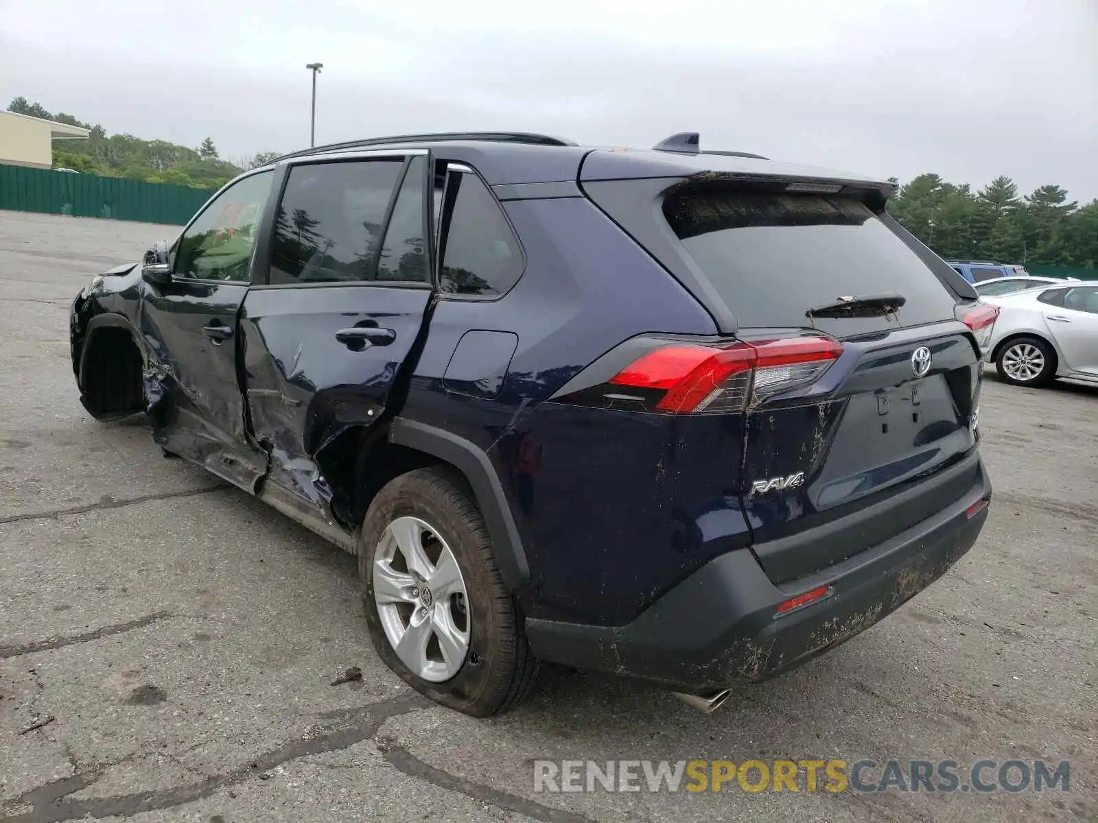 3 Photograph of a damaged car JTMP1RFVXKD040178 TOYOTA RAV4 2019