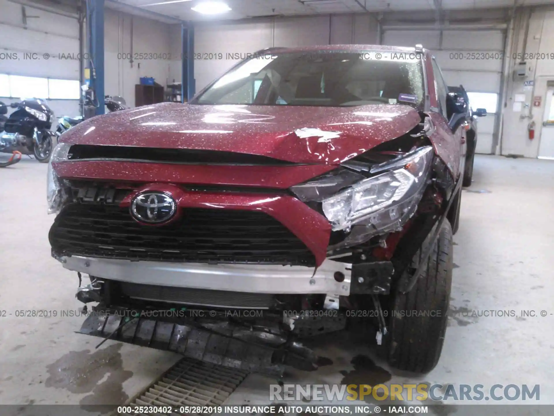 6 Photograph of a damaged car JTMP1RFVXKD515716 TOYOTA RAV4 2019