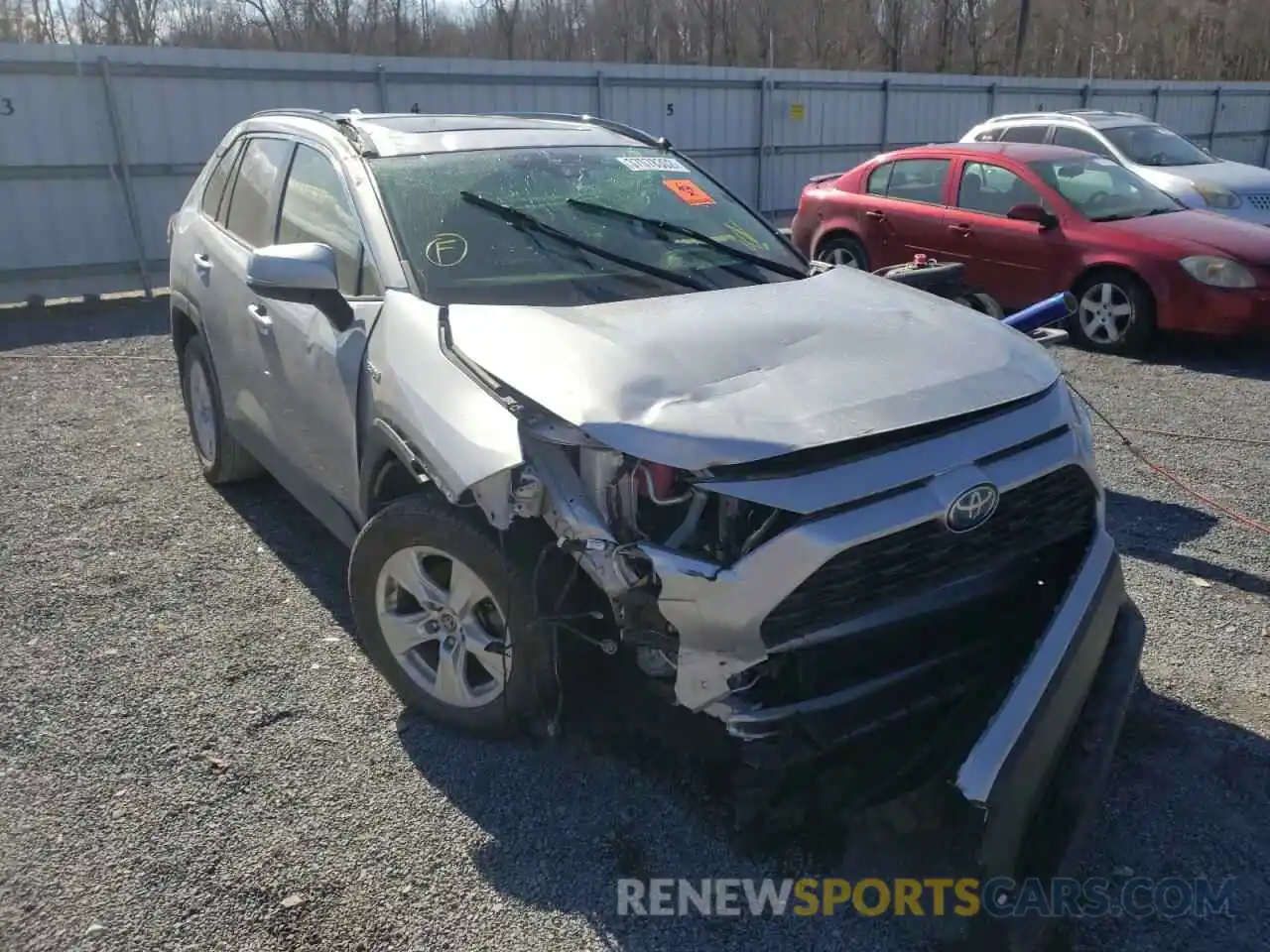 1 Photograph of a damaged car JTMRWRFV0KD003456 TOYOTA RAV4 2019