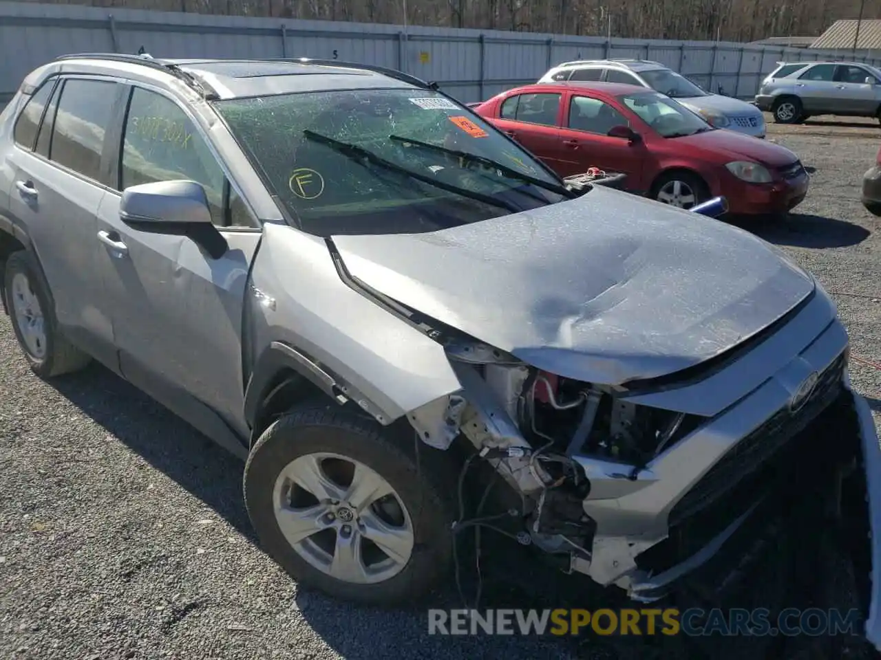 9 Photograph of a damaged car JTMRWRFV0KD003456 TOYOTA RAV4 2019