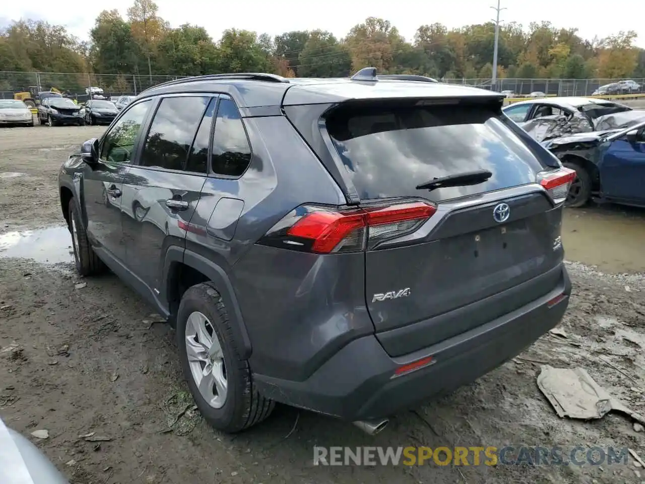 3 Photograph of a damaged car JTMRWRFV0KD010276 TOYOTA RAV4 2019