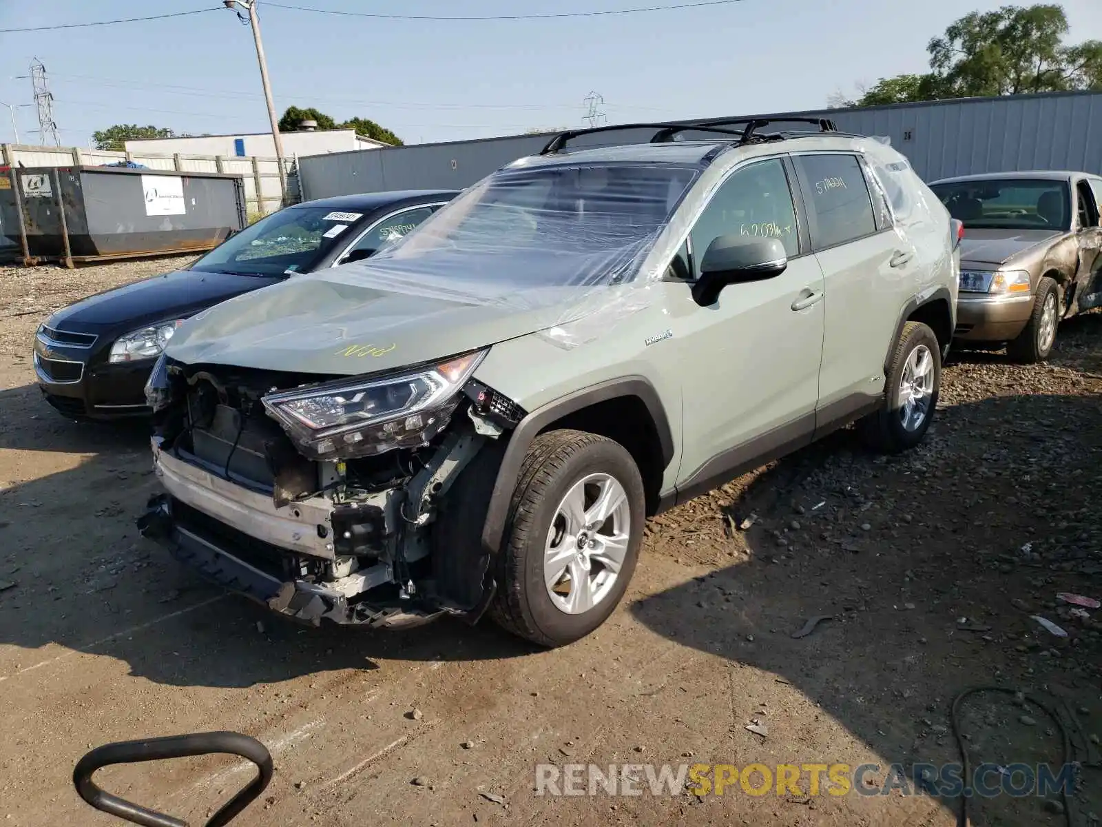 2 Photograph of a damaged car JTMRWRFV0KD021701 TOYOTA RAV4 2019