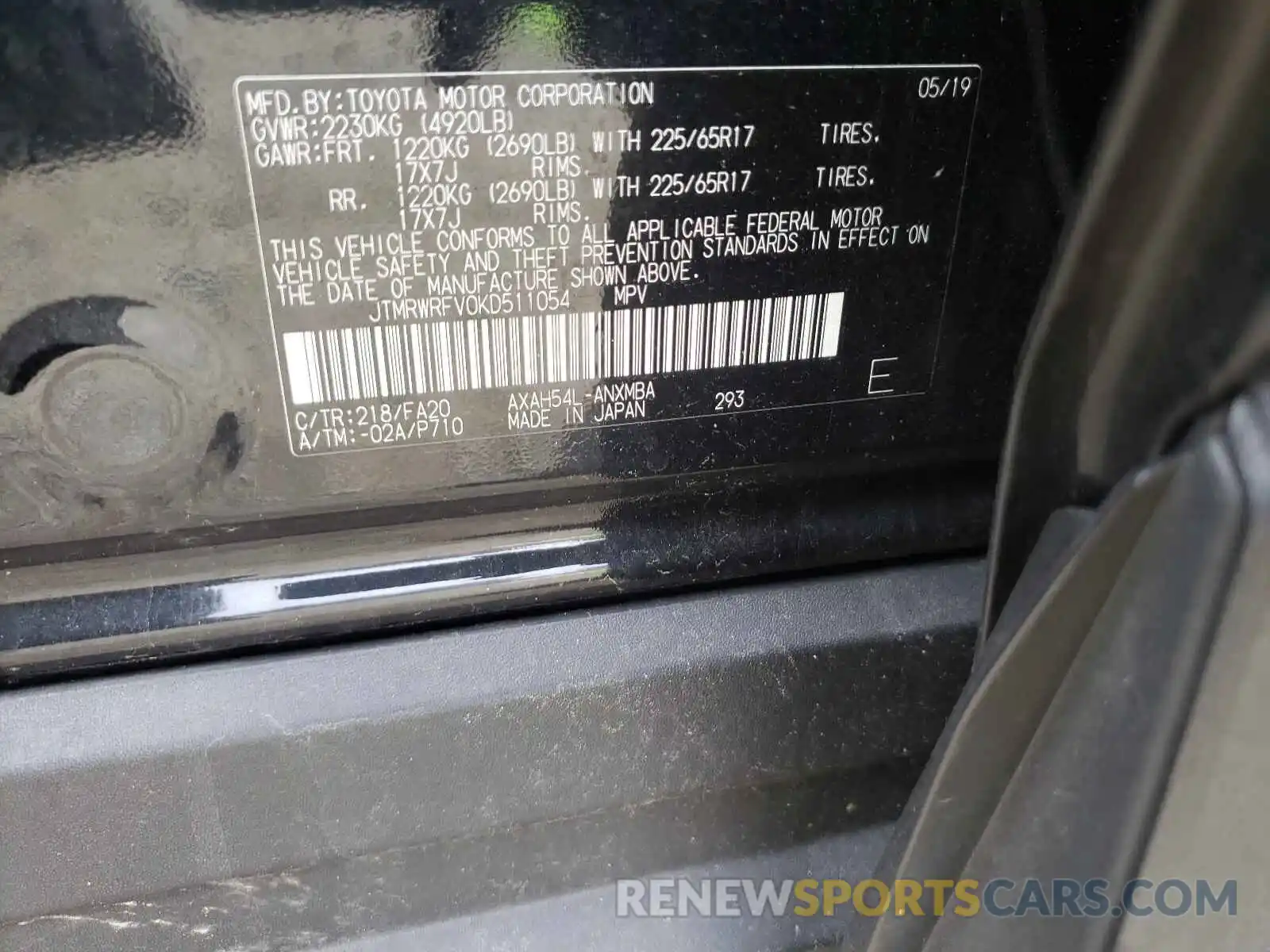 10 Photograph of a damaged car JTMRWRFV0KD511054 TOYOTA RAV4 2019