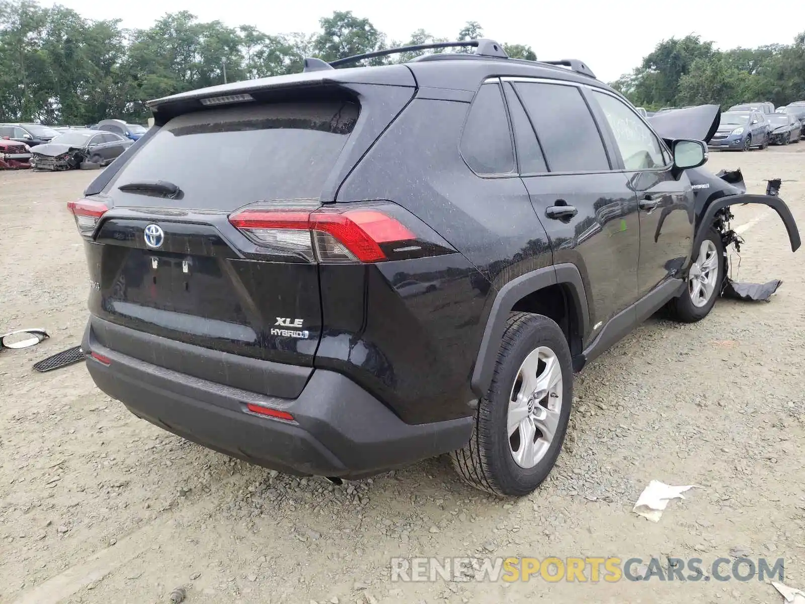 4 Photograph of a damaged car JTMRWRFV0KD511054 TOYOTA RAV4 2019