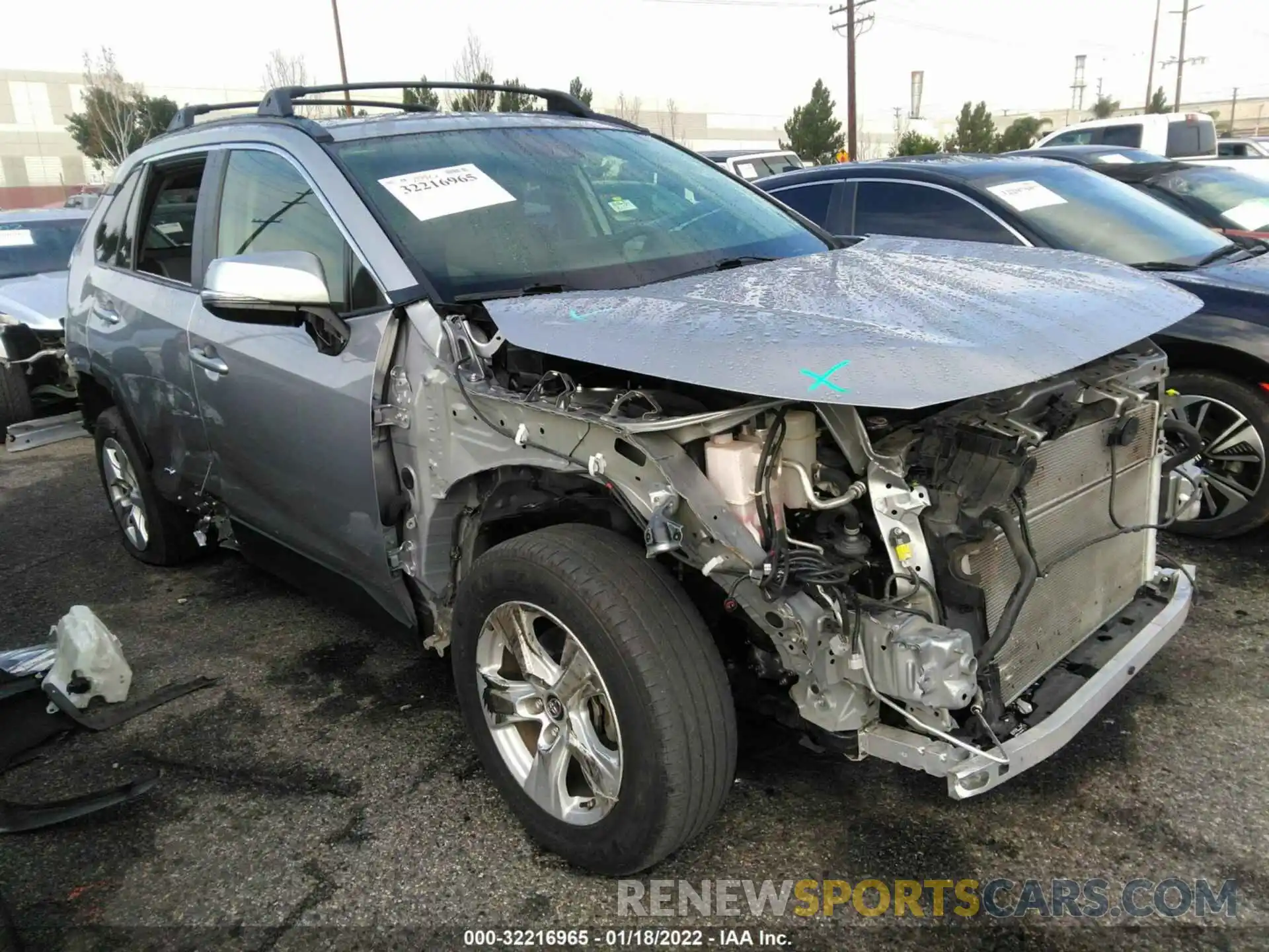 1 Photograph of a damaged car JTMRWRFV1KD004597 TOYOTA RAV4 2019