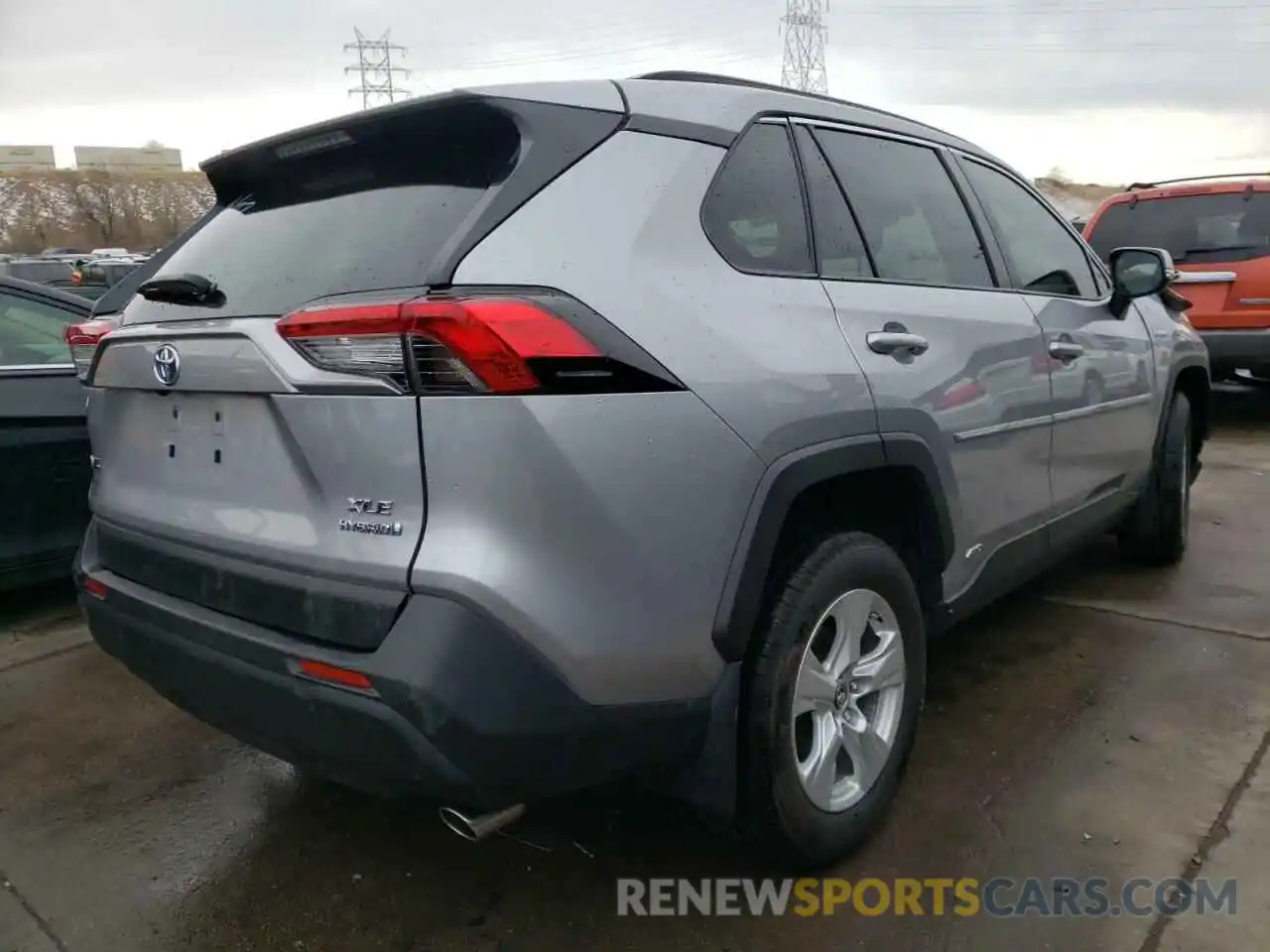 4 Фотография поврежденного автомобиля JTMRWRFV1KD013400 TOYOTA RAV4 2019