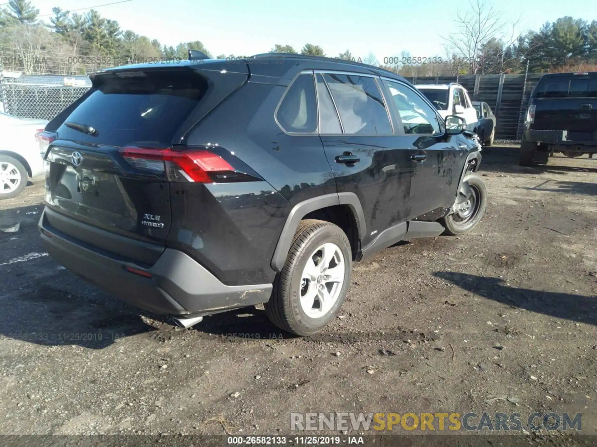 4 Photograph of a damaged car JTMRWRFV1KD031721 TOYOTA RAV4 2019