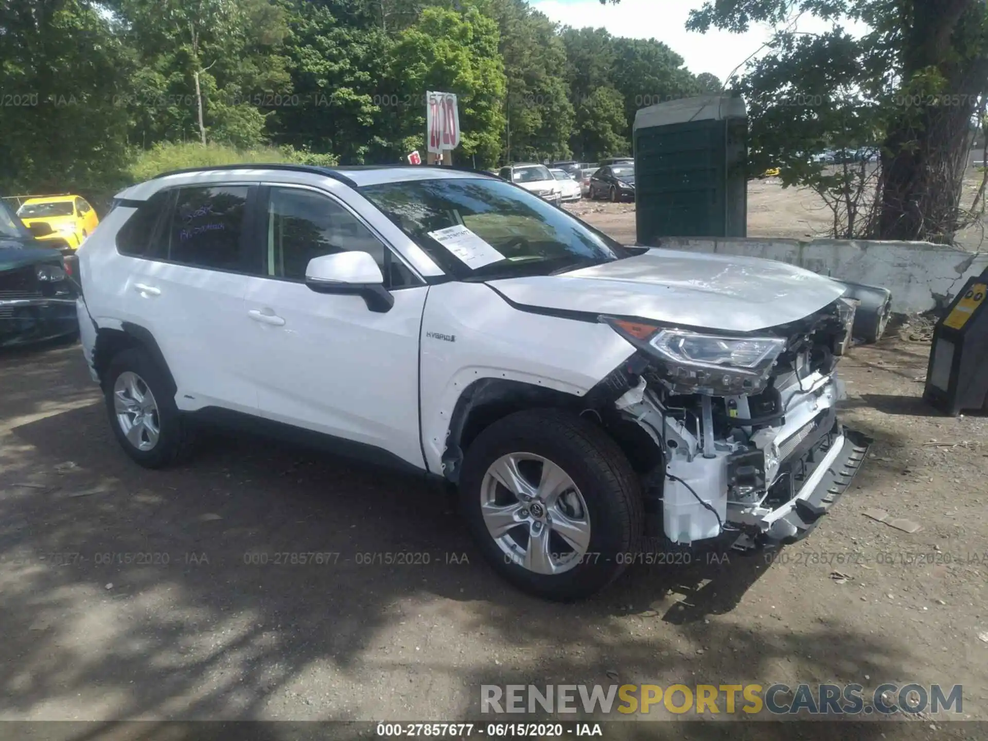 1 Photograph of a damaged car JTMRWRFV1KD035686 TOYOTA RAV4 2019