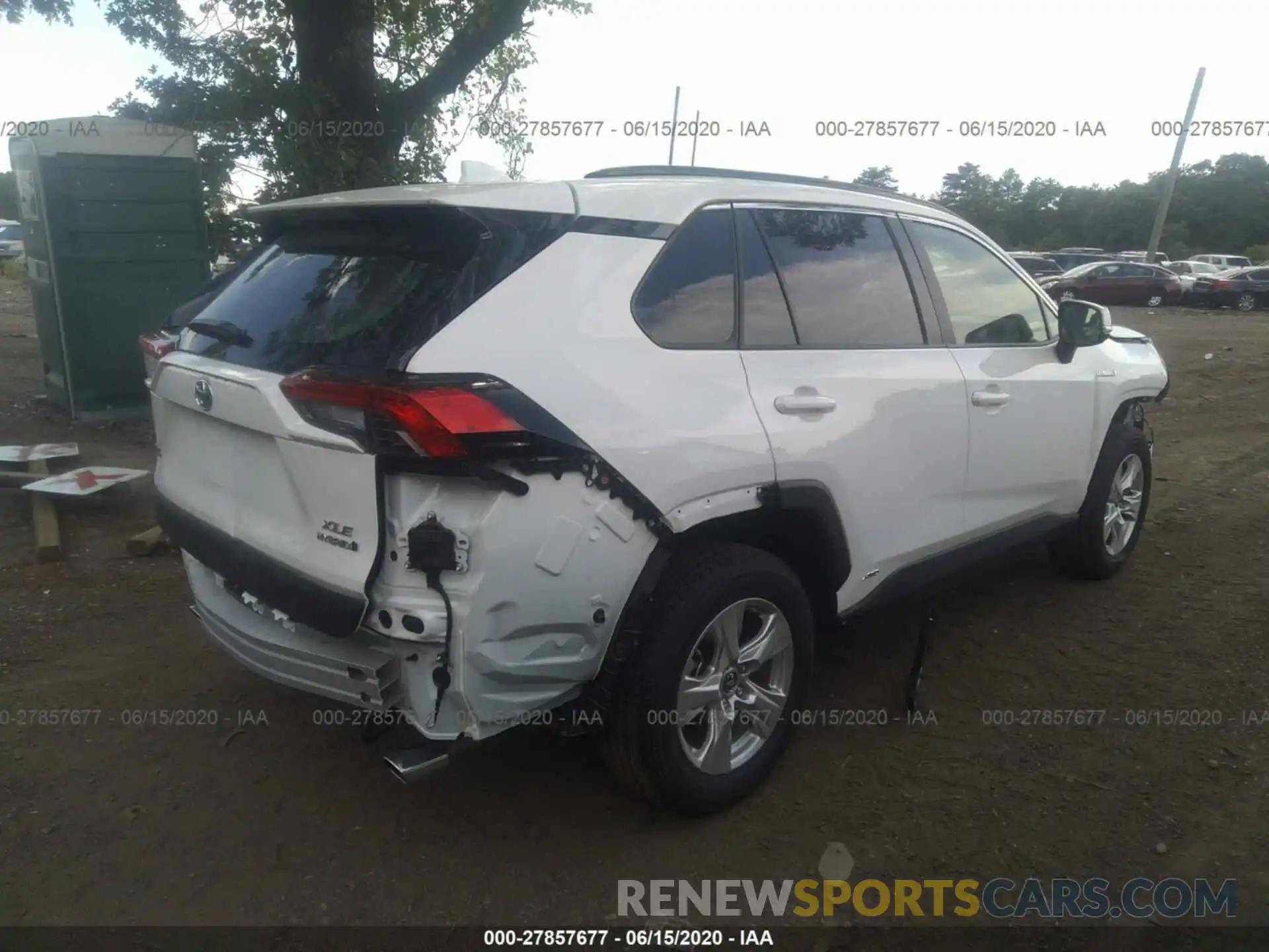 4 Photograph of a damaged car JTMRWRFV1KD035686 TOYOTA RAV4 2019