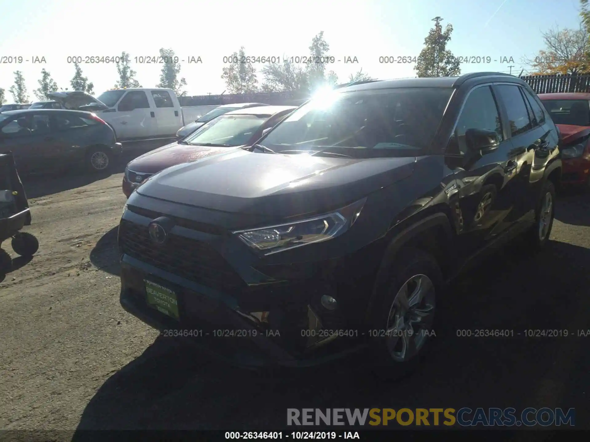 2 Photograph of a damaged car JTMRWRFV1KD036451 TOYOTA RAV4 2019